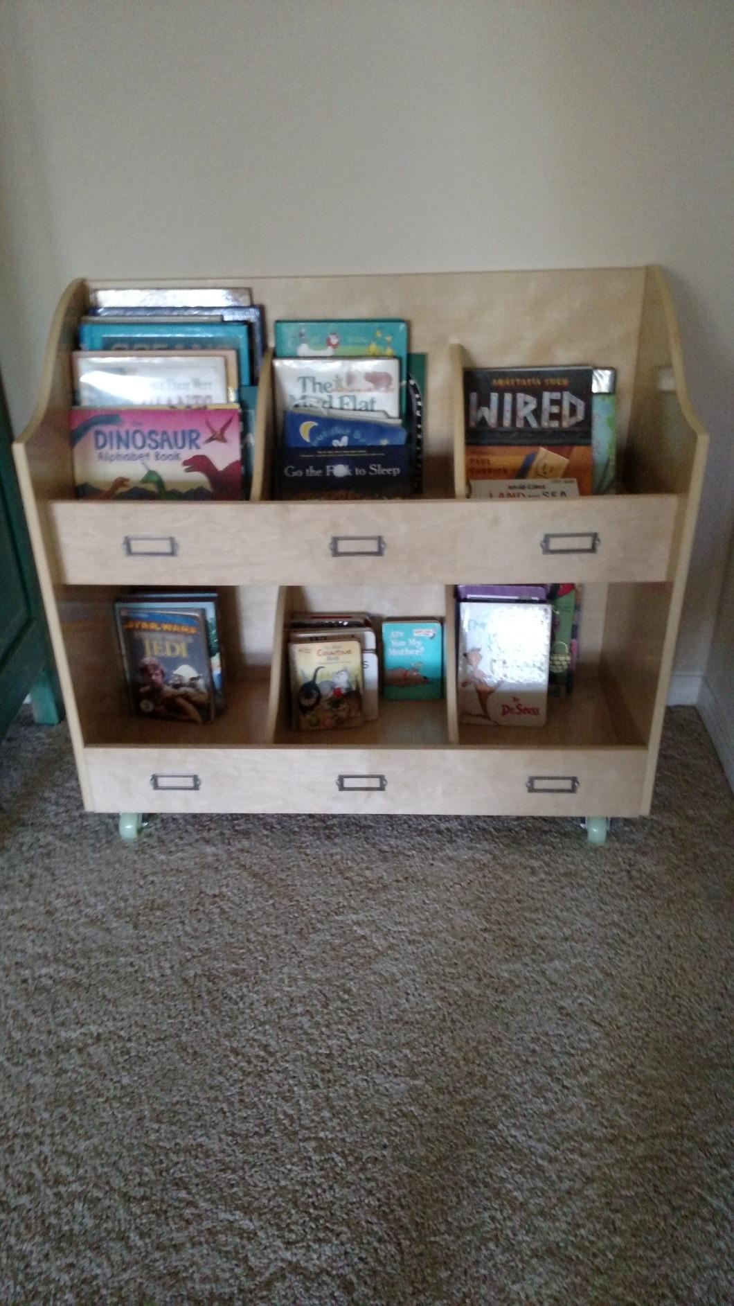 Guidecraft Mobile Book Organizer - Wooden Rolling Bookshelf and School Supply Cart with Casters and nameplate Labels - Classroom Storage Furniture customer photo 1