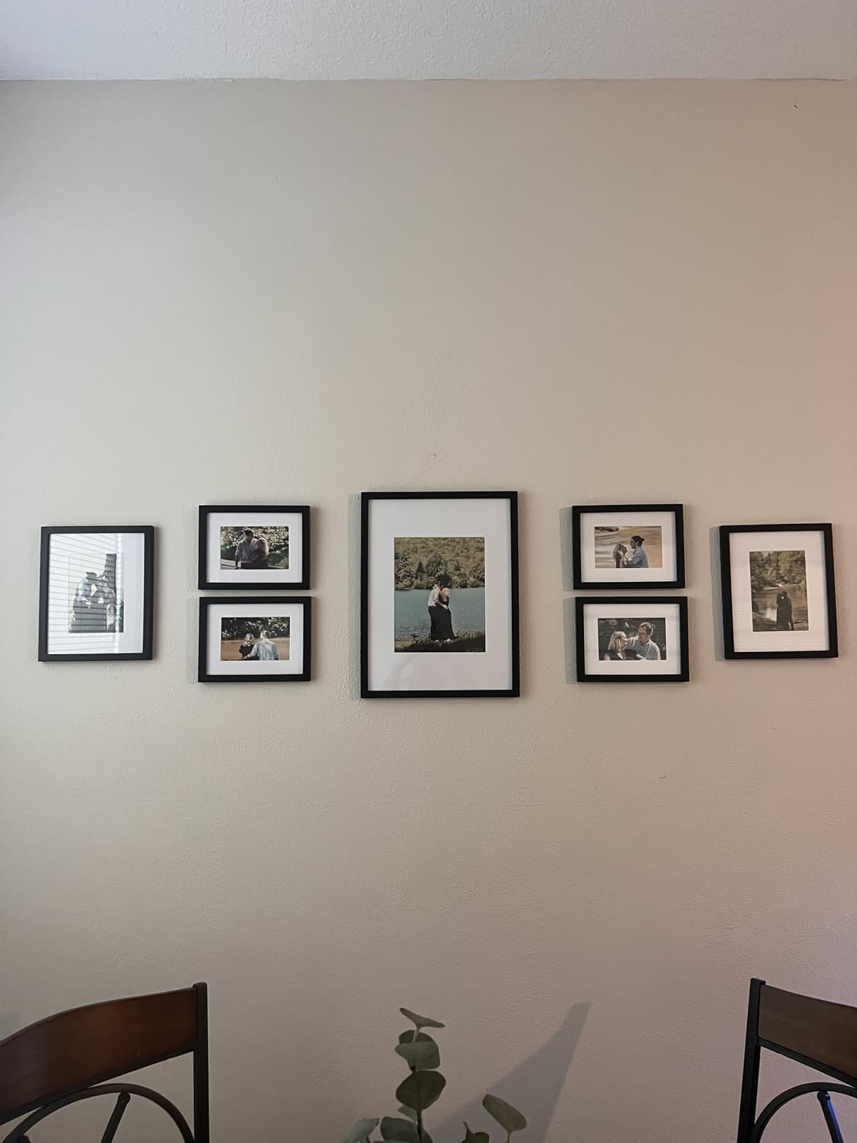 Gallery Perfect Multi-Size Picture Frame Set 7 Pack, Black Gallery Wall Frames with Hanging Hardware, Clear Glass - One 12x16, Two 8x10, Four 6x8 Matted Photo Frames for Wall Display customer photo 2