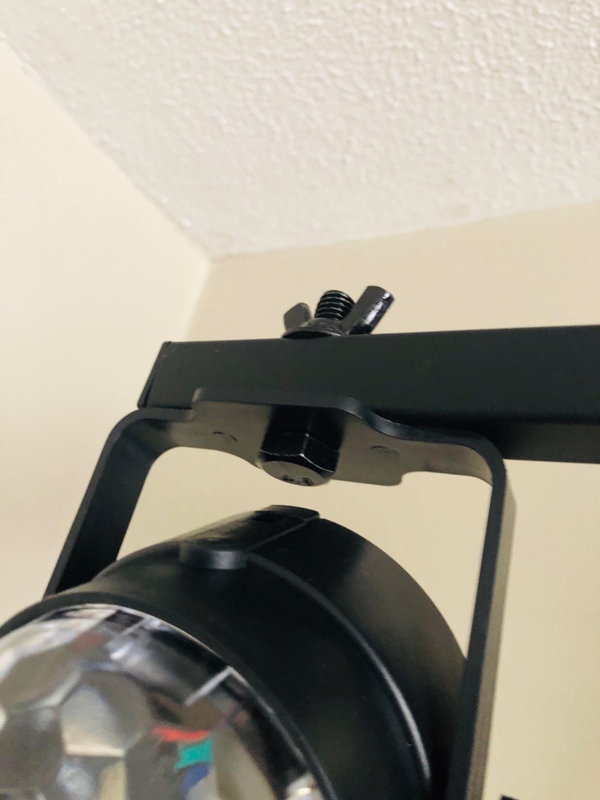 CHAUVET DJ CH06 Lightweight Lighting Stand w/T-Bar (50lb Capacity) customer photo 2