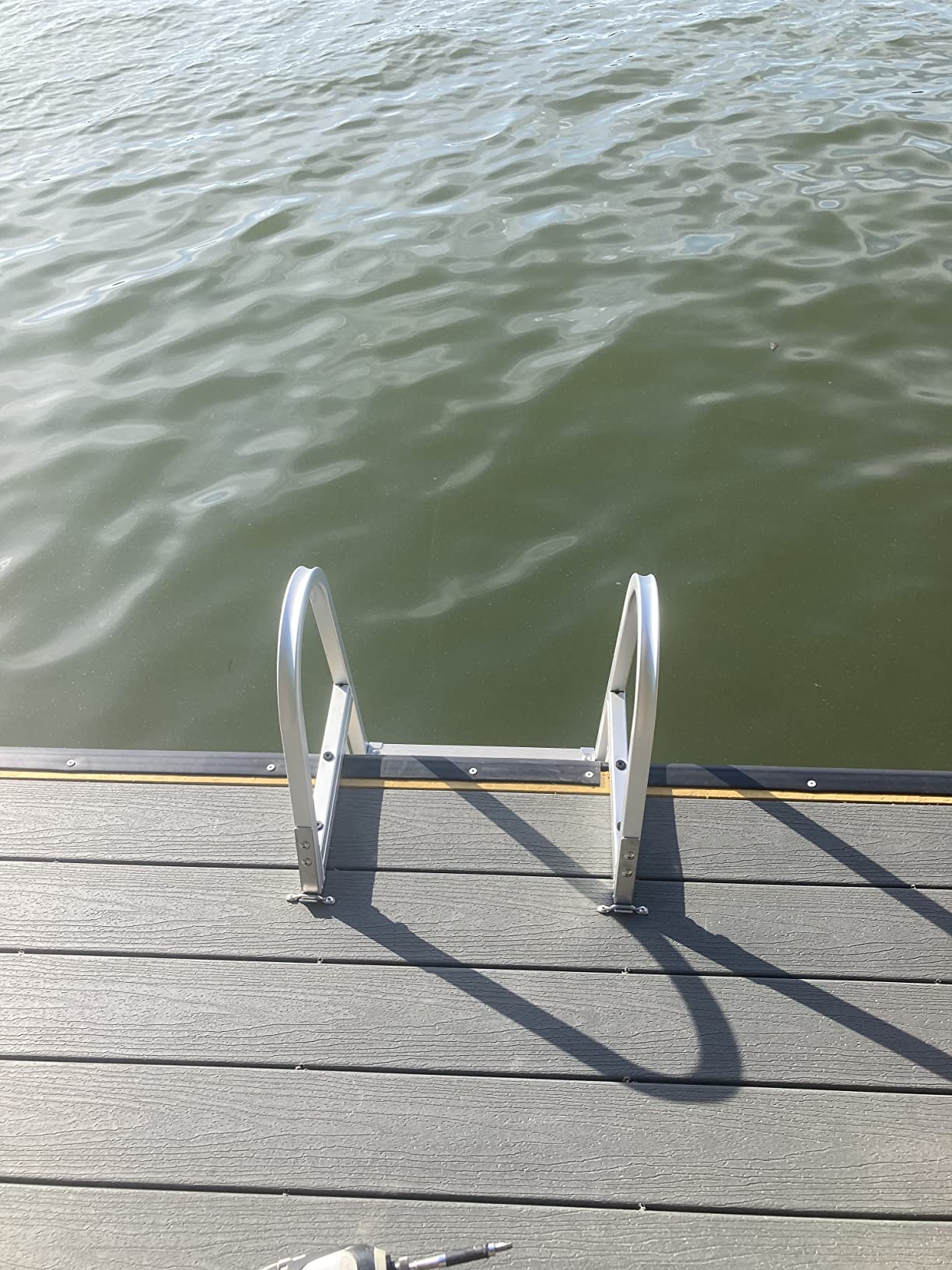 JIF Marine Folding Dock Step Ladder - 4-Step Aluminum Ladder with Angled Anti-Skid Steps, Fold-Up Storage, J-Hook Mounting Hardware Included - 300 lb Capacity customer photo 1