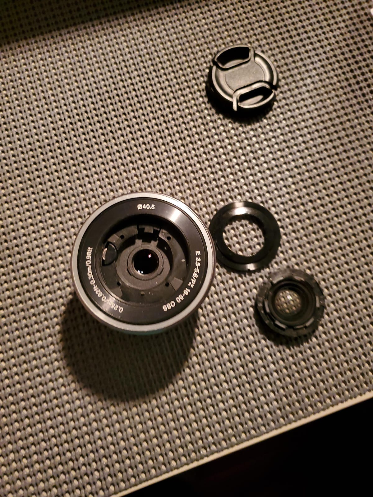 Sony SELP1650 16-50mm Power Zoom Lens (Silver, Bulk Packaging) customer photo 2