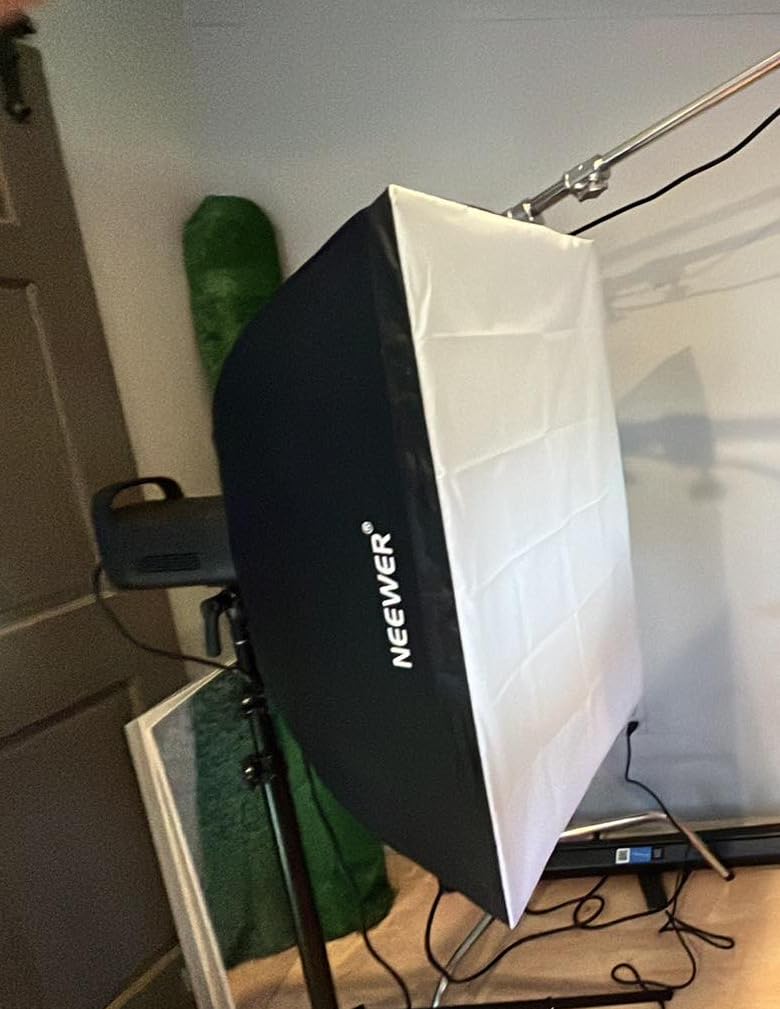 NEEWER 24