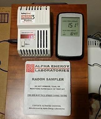 Airthings Corentium Home Radon Detector 223 Portable, Lightweight, Easy-to-Use, (3) AAA Battery Operated, USA Version, pCi/L customer photo 2