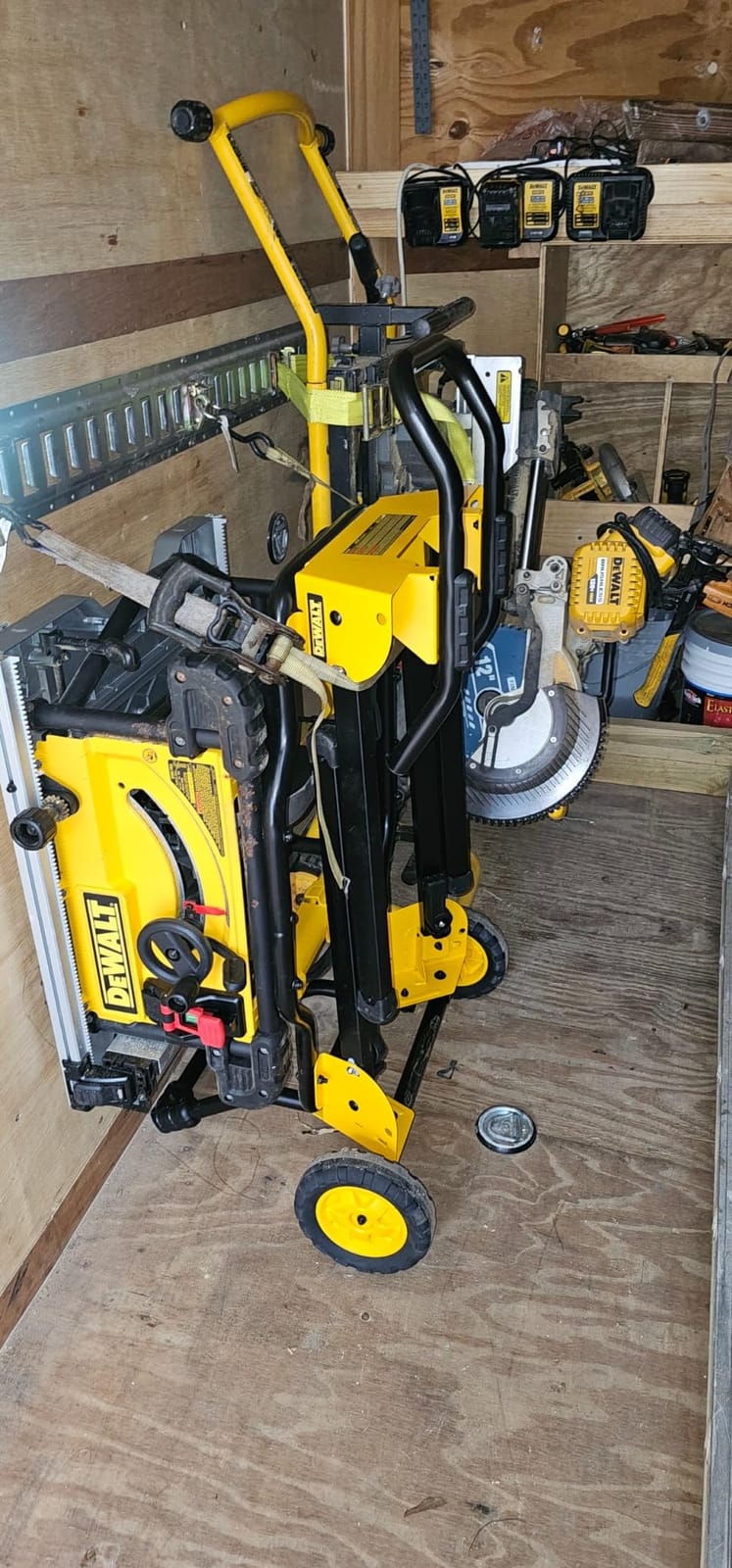 DEWALT DWE74911 Rolling Table Saw Stand customer photo 1