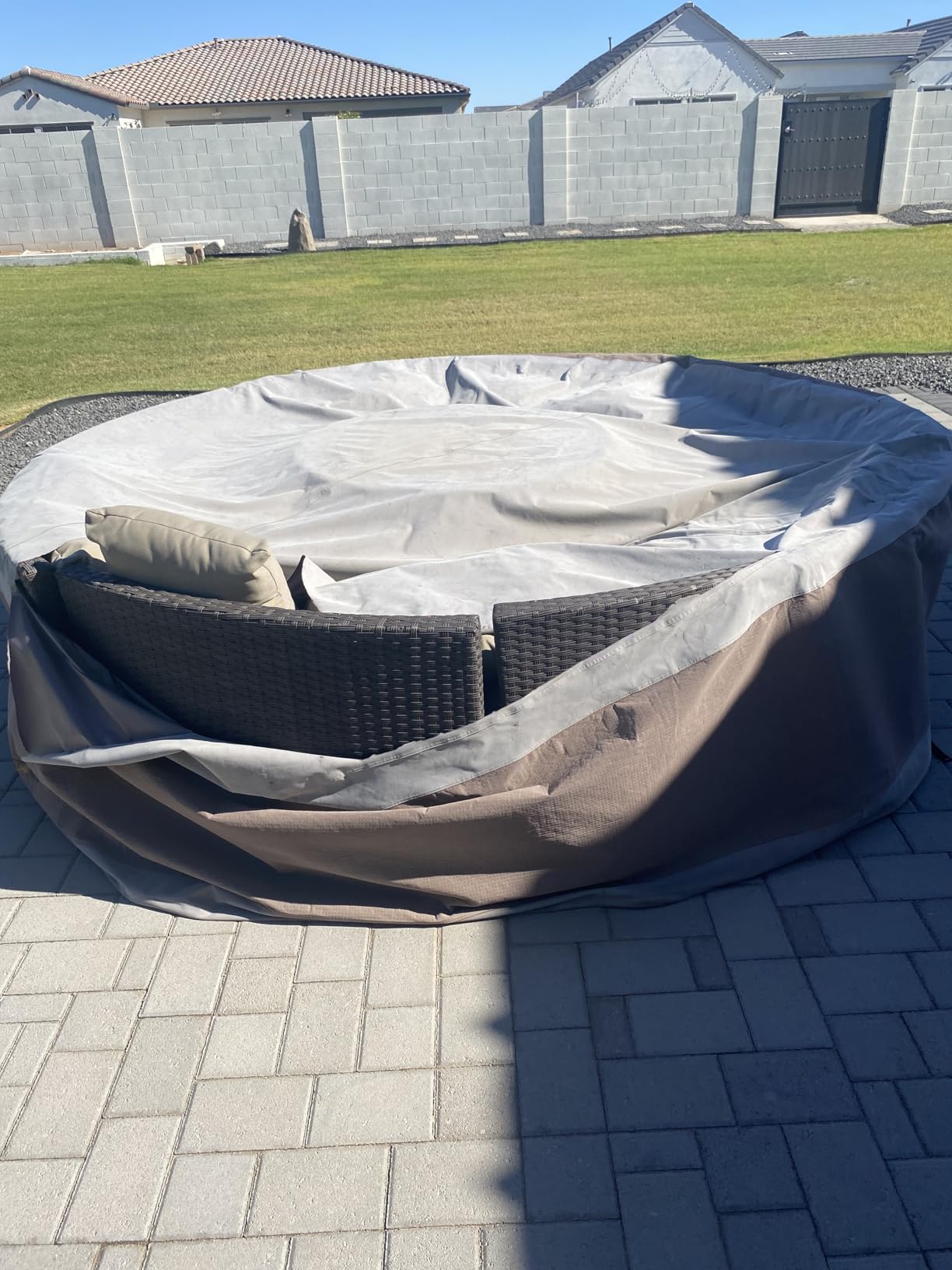 Duck Covers Ultimate Waterproof Round Patio Table & Chair Set Cover, 108 Inch customer photo 1
