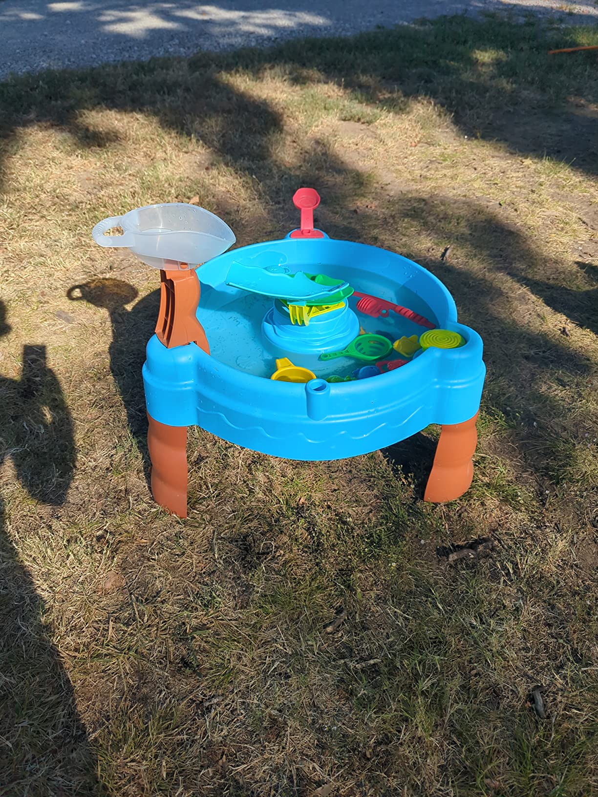 Little Tikes Full Set Water Table Fish 'n Splash - Full Set w/Toys & Fishing Set customer photo 1