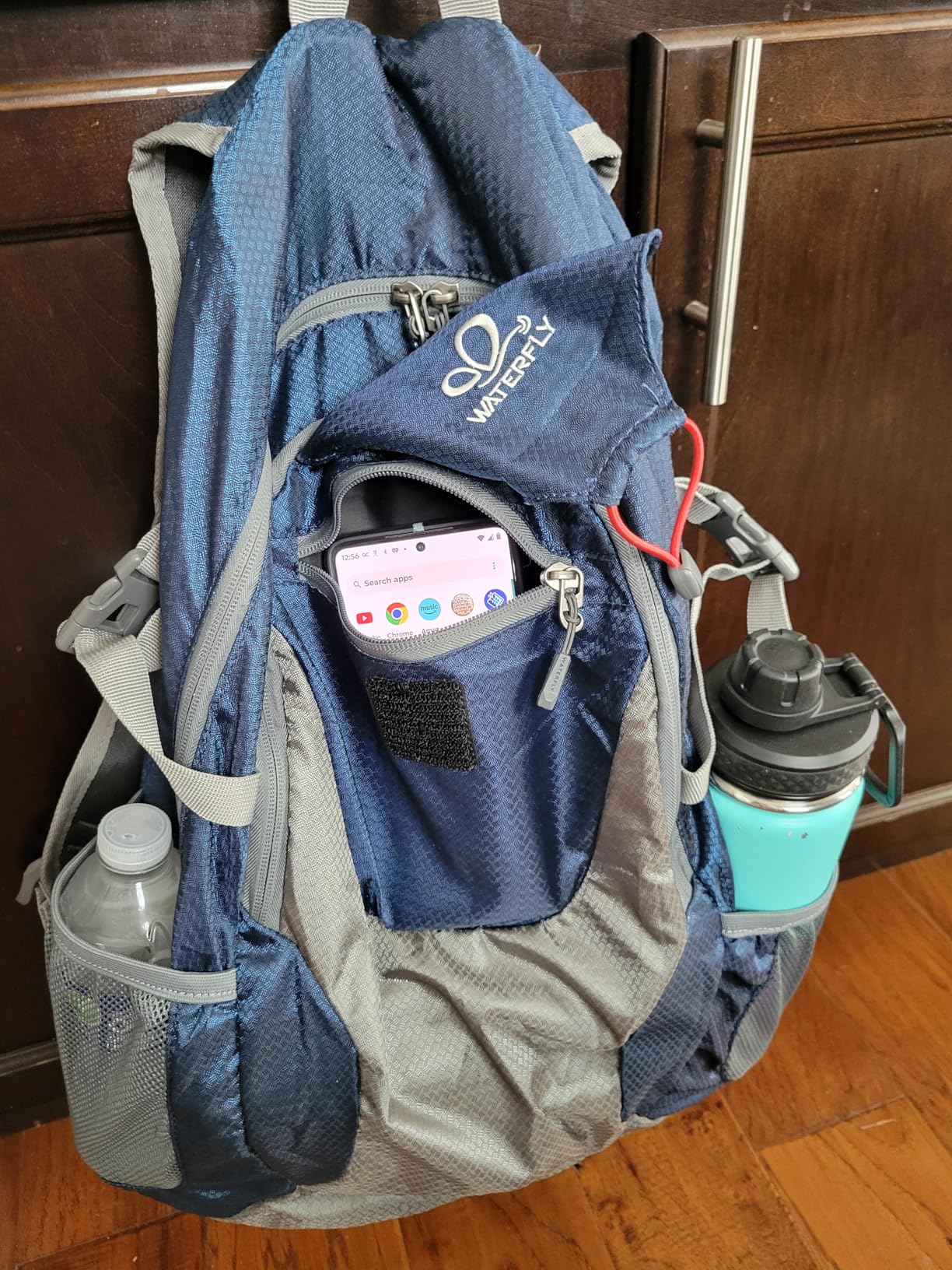 WATERFLY Lightweight Packable Hiking Backpack, 30L Day Pack, Foldable, Water Resistant Travel Daypack with Multiple Pockets, Wet Pocket, Ultralight Day Pack for Woman Man, Everyday Carry customer photo 2