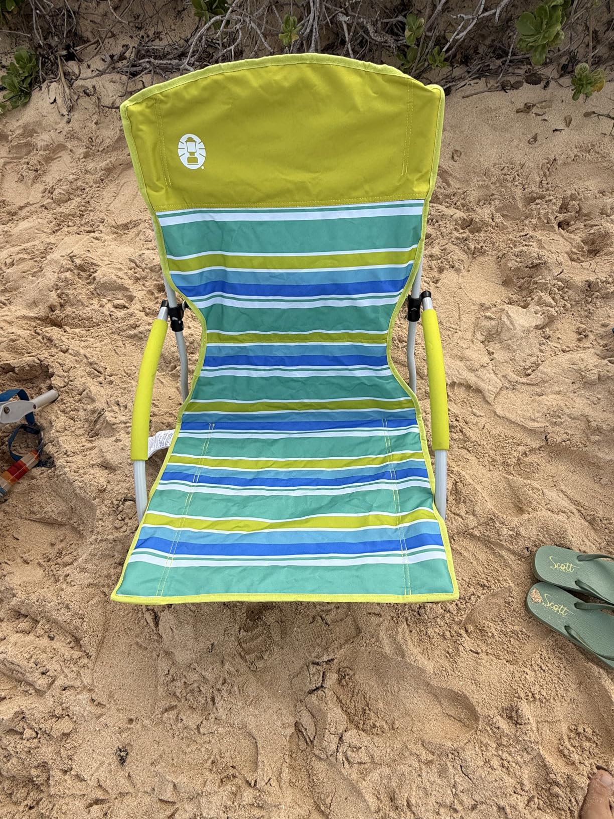 Coleman Utopia Breeze Lightweight Beach Chair with Cup Holder, Comfortable Portable Outdoor Chair with Carry Bag, Supports up to 300lbs, Great for Beach & Yard customer photo 2