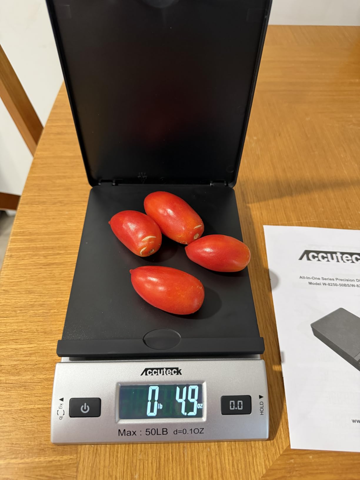Accuteck 8250 High Accuracy Digital Shipping Scale and Postal Scale, 0.1oz Precision, 50Lb customer photo 2