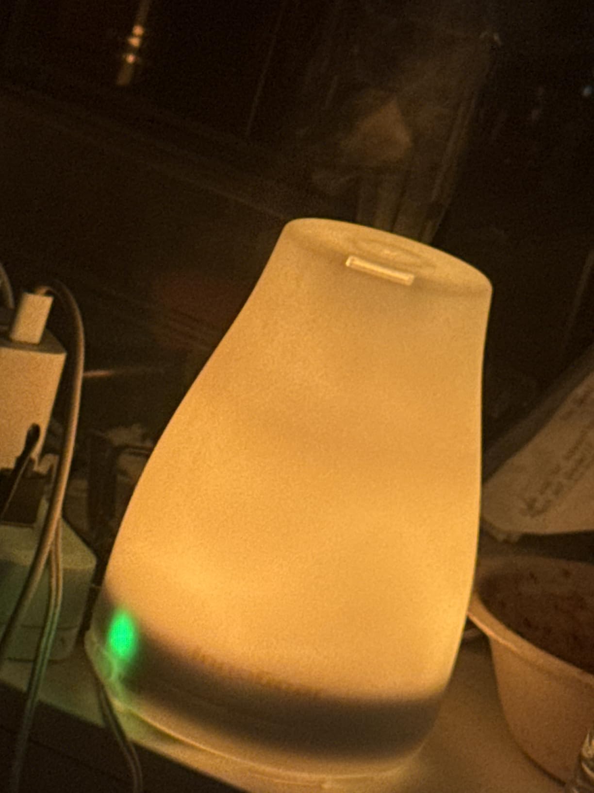 InnoGear Essential Oil Diffuser, Ultrasonic Diffusers for Home Aromatherapy Humidifier for Bedroom Room 7 Colors LED 2 Mist Mode Auto Off, Basic White customer photo 2