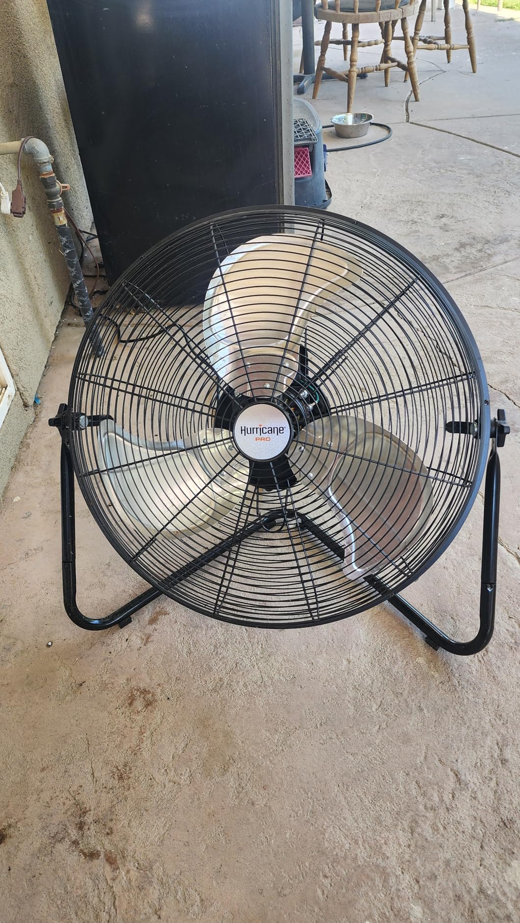Hurricane Pro High Velocity Metal Blade Floor Fan, 3 Speeds, Black, 20in | Corded Electric Air Cooling Unit w/ 5300 CFM Airflow for Home, Greenhouses, Garages, Gyms & Workshops customer photo 2