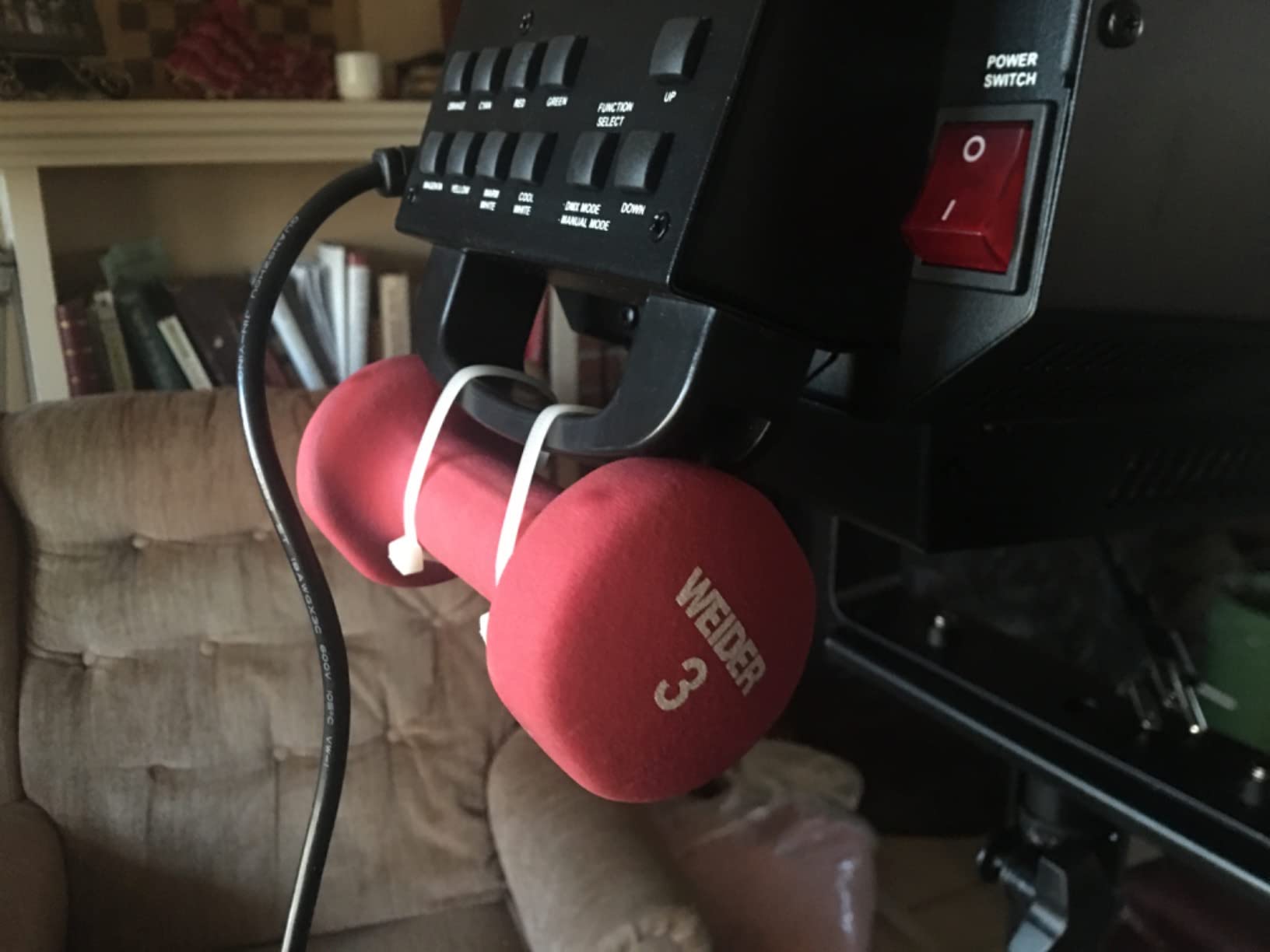 CHAUVET DJ LED Lighting (LEDFOLLOWSPOT120ST) customer photo 1