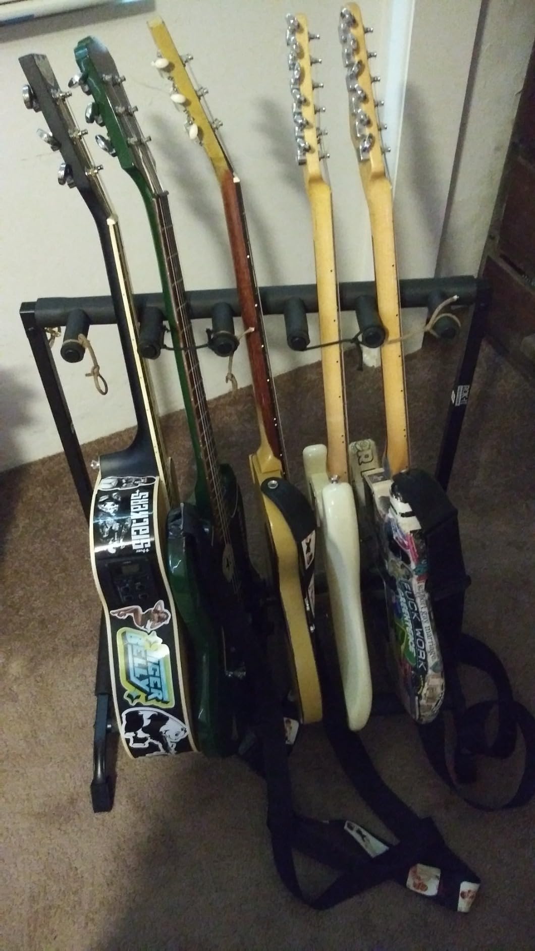 Gator Frameworks Rok-It Multi Guitar Stand Rack with Folding Design, Holds up to 5 Electric or Acoustic Guitars (RI-GTR-RACK5) customer photo 1