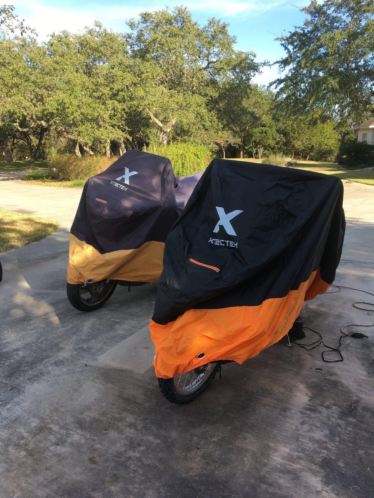 XYZCTEM Motorcycle Cover - All Season Waterproof Outdoor Protection | Fits up to 116 Inch Tour Bikes, Choppers and Cruisers - Protect Against Dust, Debris, Rain and Weather (Black & Orange) customer photo 2