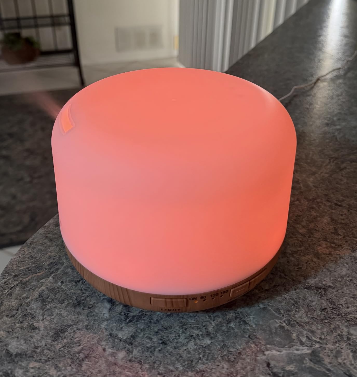ASAKUKI Essential Oil Diffuser for Home, 500ML Aromatherapy Diffuser Humidifier with Remote Control, 7 Color LED Lights, Quiet Cool Mist Diffuser for Bedroom, Office (Yellow) customer photo 2