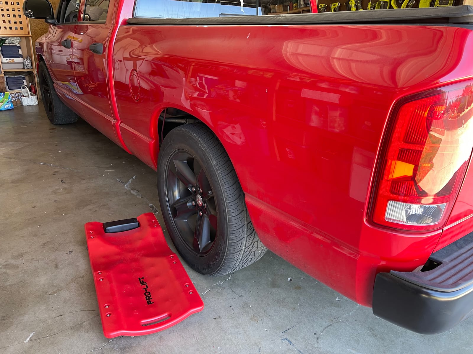 Pro Lift Mechanic Plastic Creeper 36 Inch - Blow Molded Ergonomic HDPE Body with Padded Headrest - 300 Lbs Capacity customer photo 2