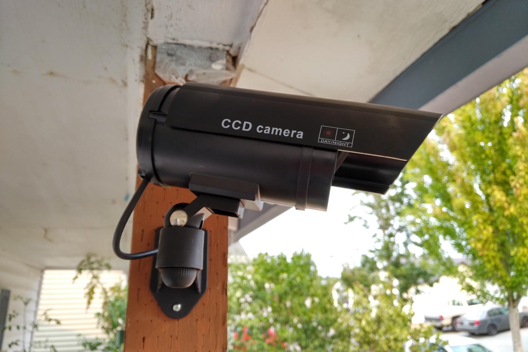 Dummy Security Camera, Fake CCTV Surveillance System (1, Black) | Fake Camera with Realistic Red Flashing Lights and Warning Sticker for Indoor Outdoor customer photo 2