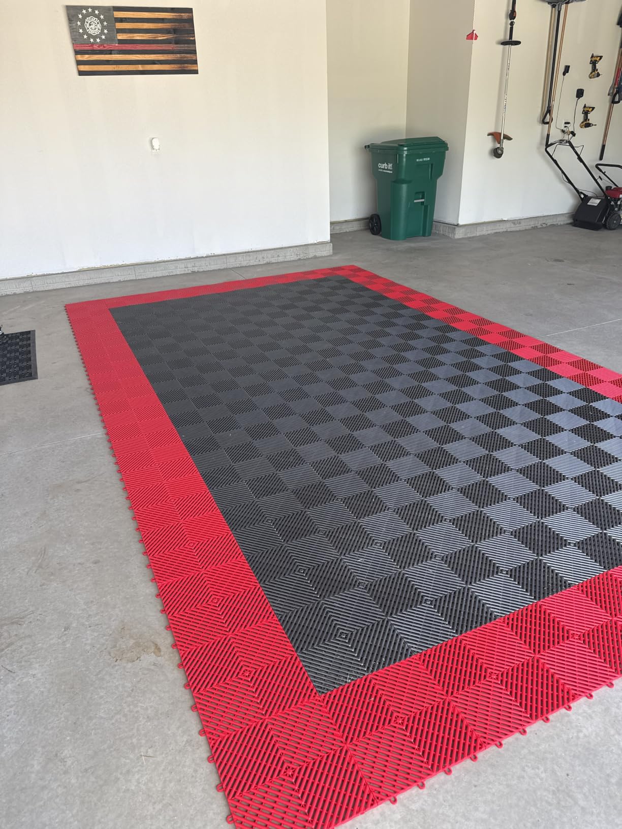 Big Floors RaceDeck Garage Floor Tiles, Interlocking Garage Flooring, Free-Flow Self-Draining Non-Slip Heavy-Duty Copolymer, Easy Install (Black, 48 Pack of 12 x 12