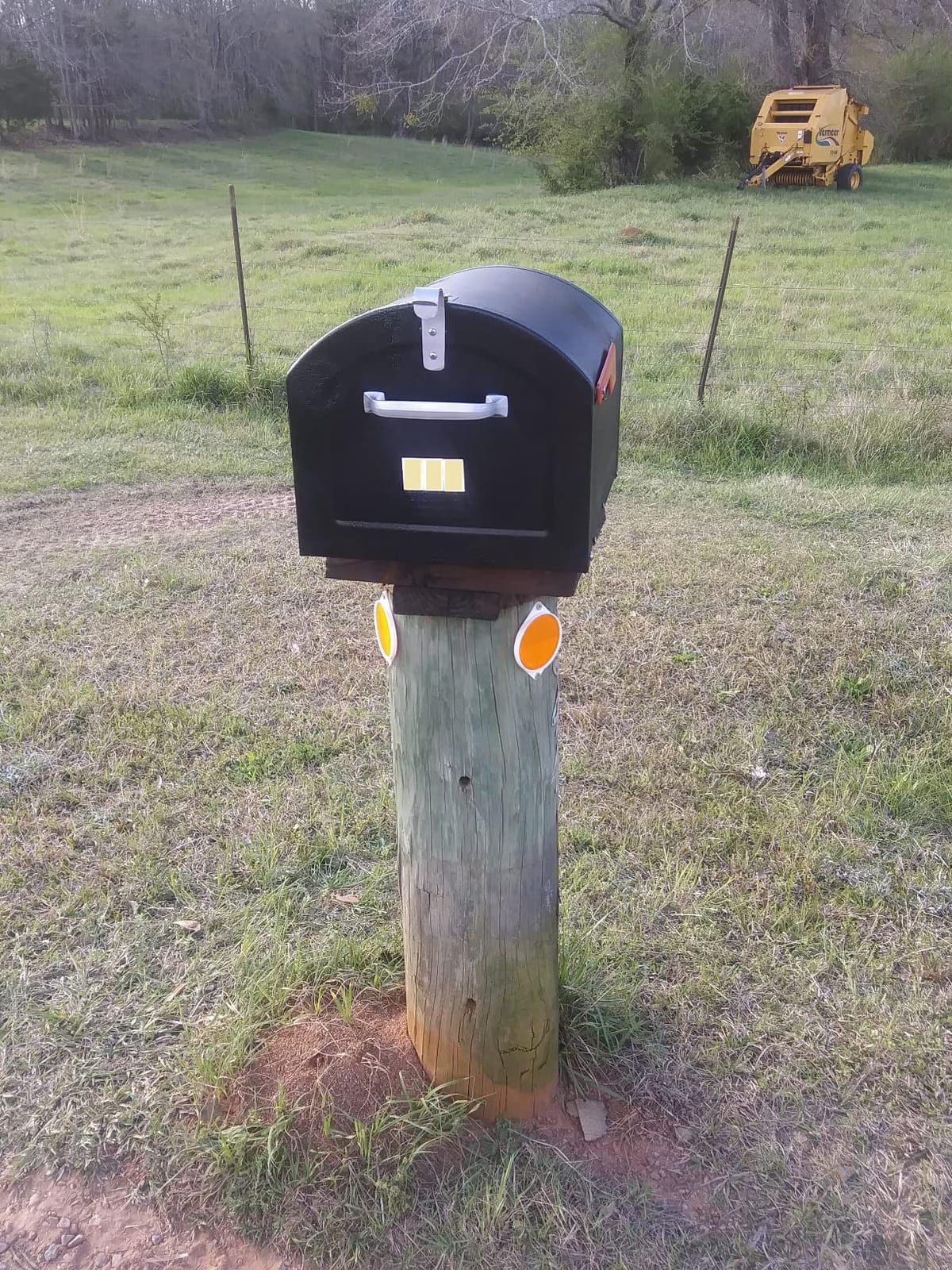 Architectural Mailboxes 950020B-10 Centennial Postmount Mailbox, XL, Black | Galvanized steel build for outside with rust-resistant powder-coat finish and a magnetic door closure. USPS approved. customer photo 1