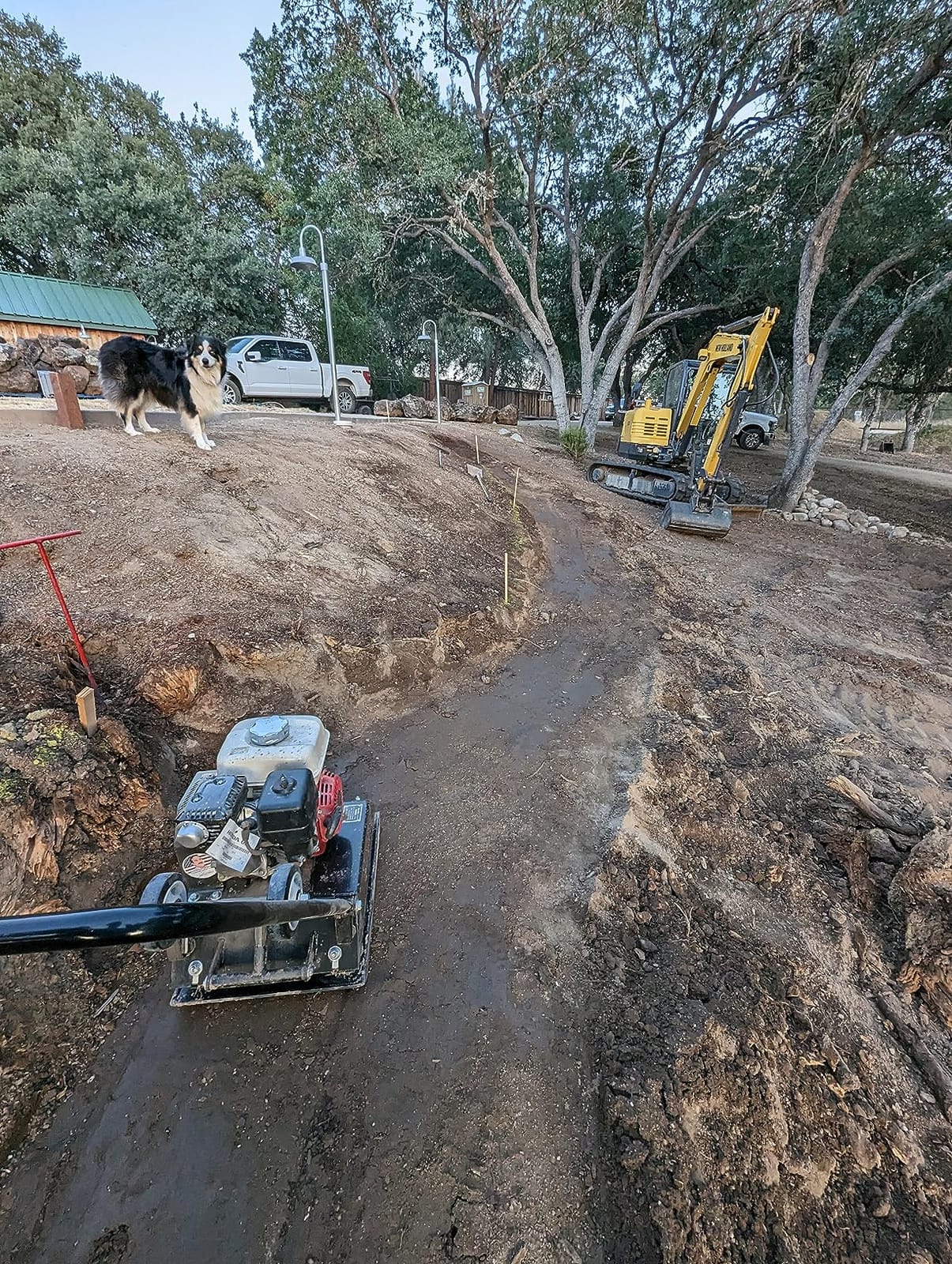 Tomahawk 5.5 HP Honda Vibratory Plate Compactor Tamper for Ground, Gravel, Dirt, Asphalt, GX160 Engine customer photo 2