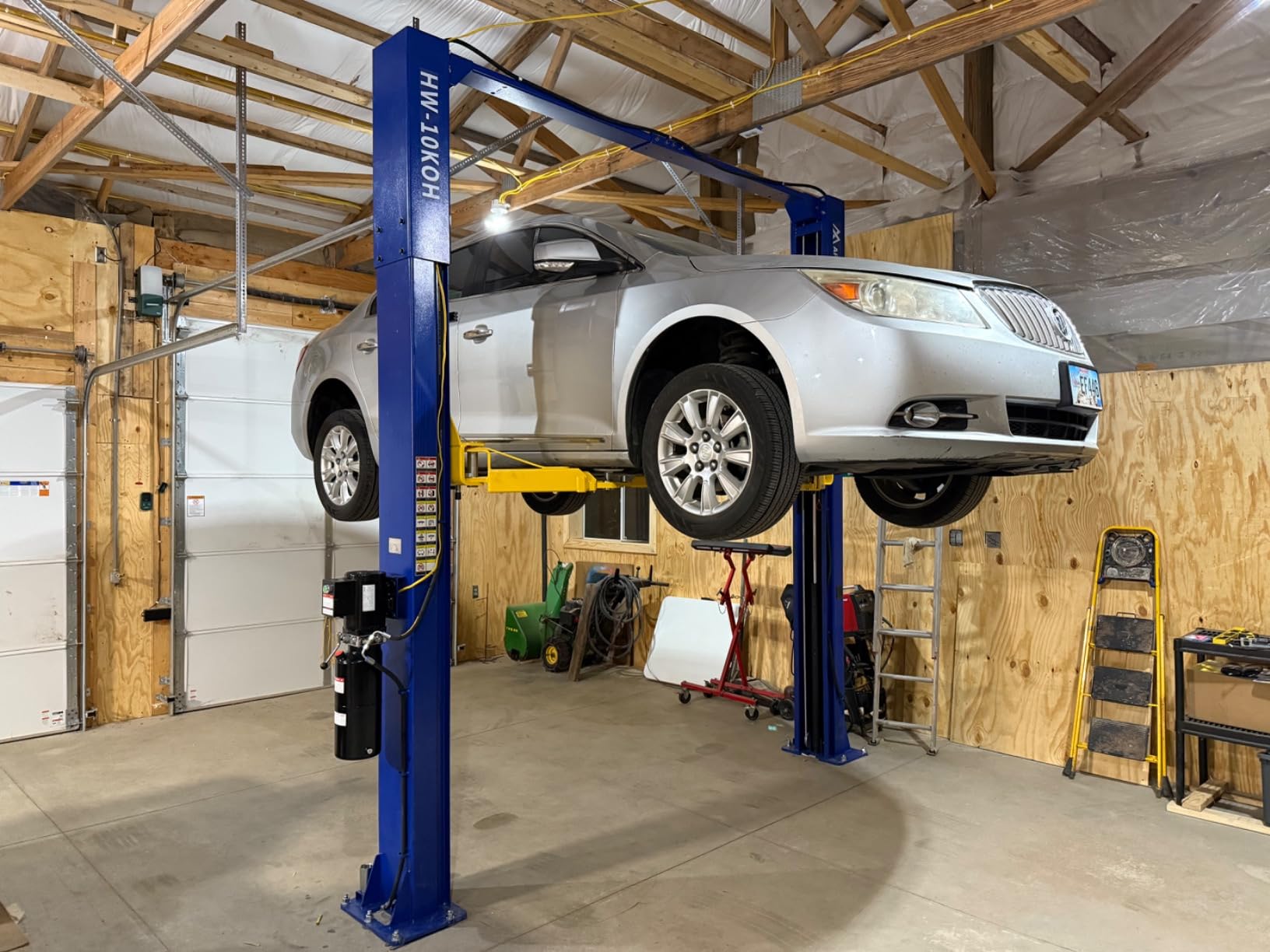 APlusLift HW-10KOH-A 10000LB Two Post Overhead Clear Floor Car Lift/Industry Leading 3 Year Warranty customer photo 2