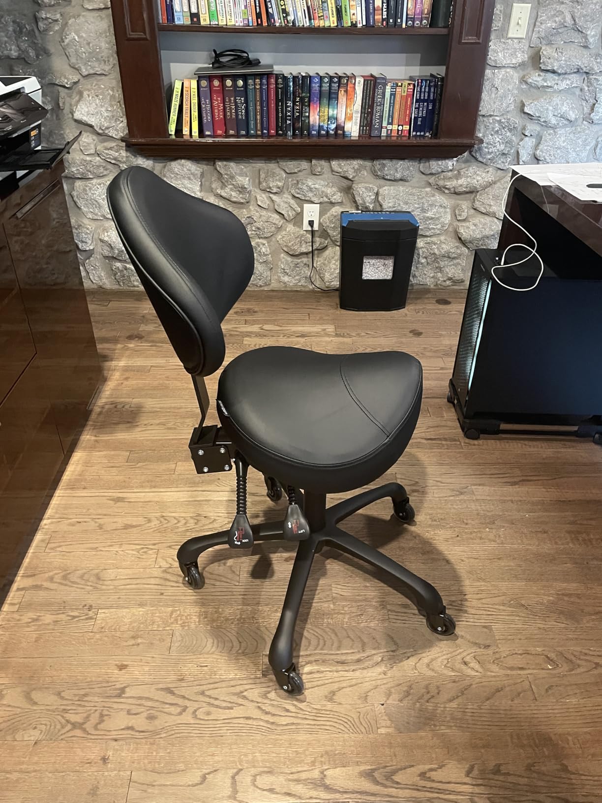 Ergonomic Saddle Chair with Back Support, Rolling Stool | Aluminum Base · Adjustable Backrest · PU Casters · Supports 400 lbs · Dental, Salon & Clinic Use customer photo 2