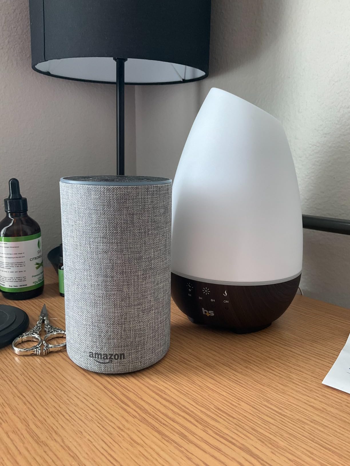 HealthSmart 500ML Essential Oil Diffuser for Large Rooms, Cool Mist Humidifier and Aromatherapy Diffuser, Adjustable Timer, Mist Mode and 7 LED Light Colors, White (Pack of 1) customer photo 1