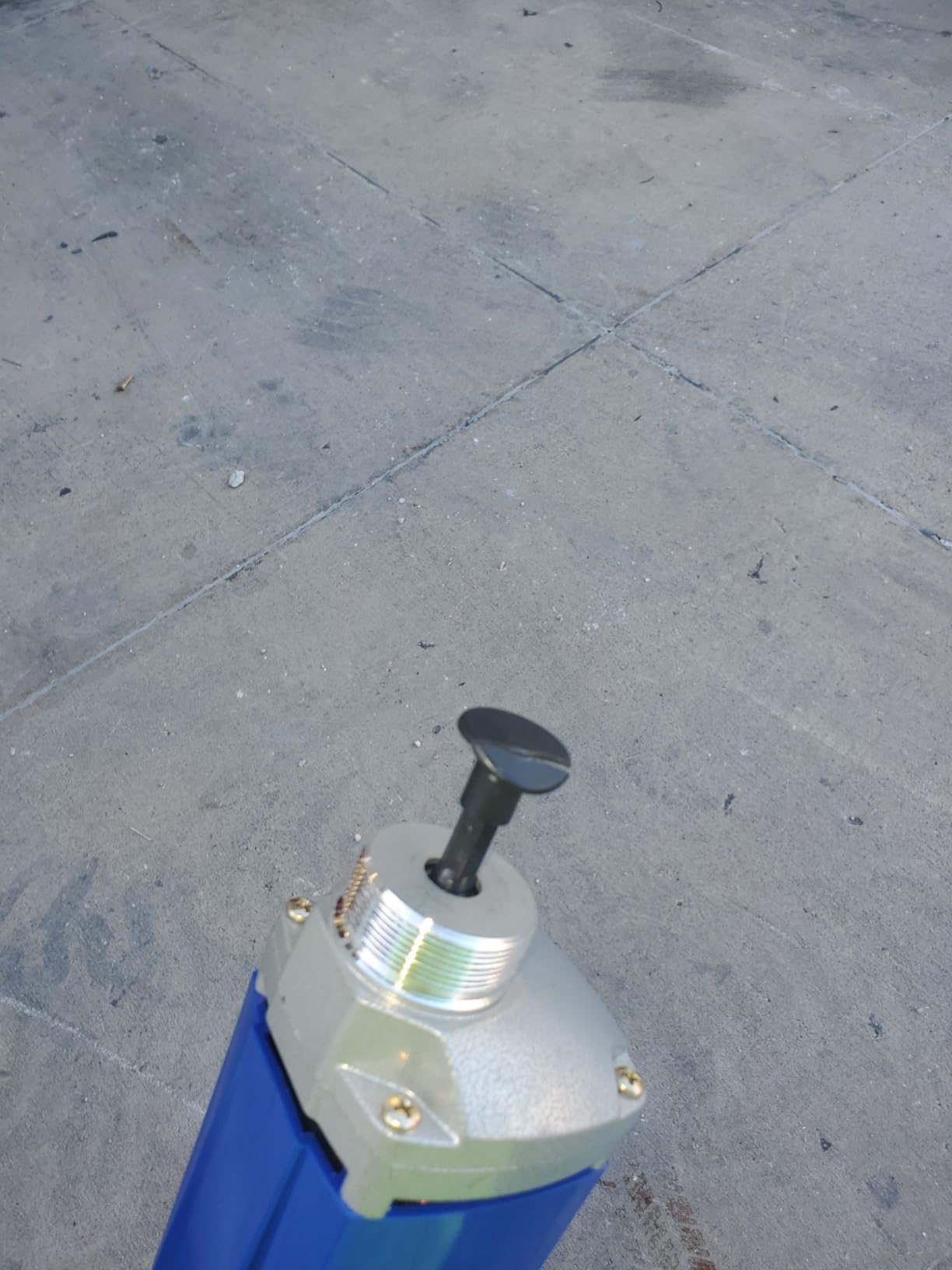 Seeutek Handheld Concrete Vibrating Tool, 1500W 6.6ft Electric Concrete Vibrator, 13000VPM Portable Pencil Cement Vibrator customer photo 2