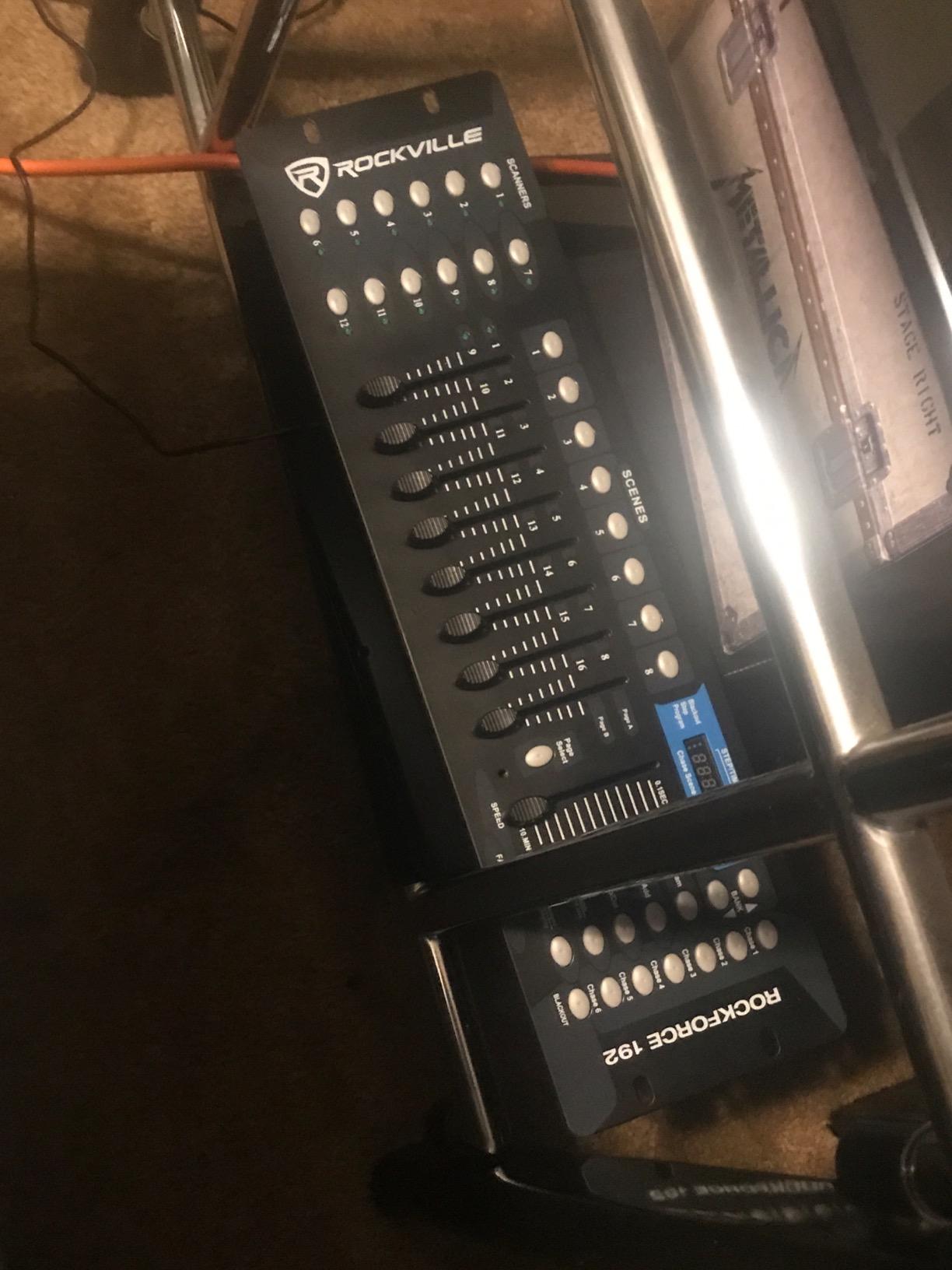 Rockville ROCKFORCE 192-Channel DMX Lighting Controller, Sound-Activated, Programmable Scenes, LED Display, for DJs and Live Events customer photo 2