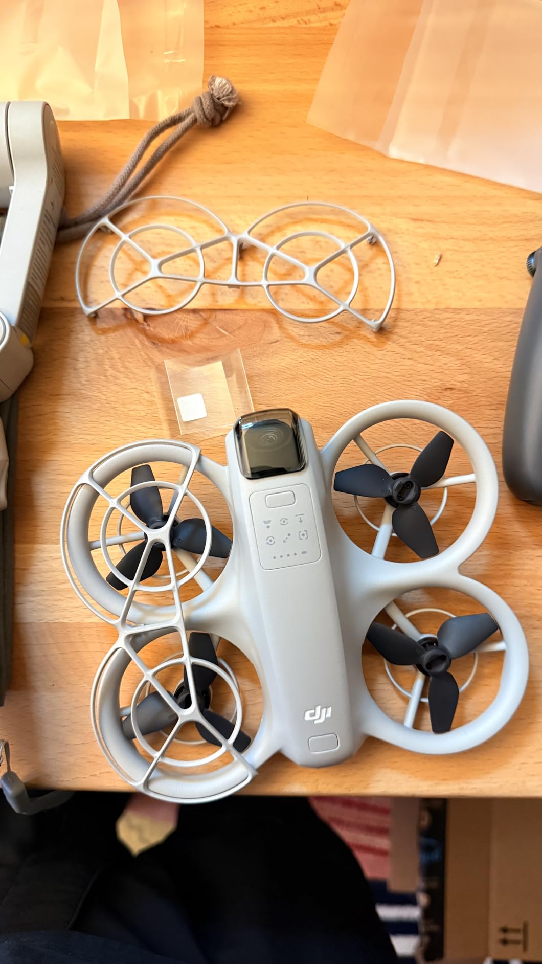 DJI Neo Motion Fly More Combo, Mini Drone With 4K UHD Camera for Adults | 135g Self-Flying Drone, Palm Takeoff, Subject Tracking, QuickShots customer photo 2