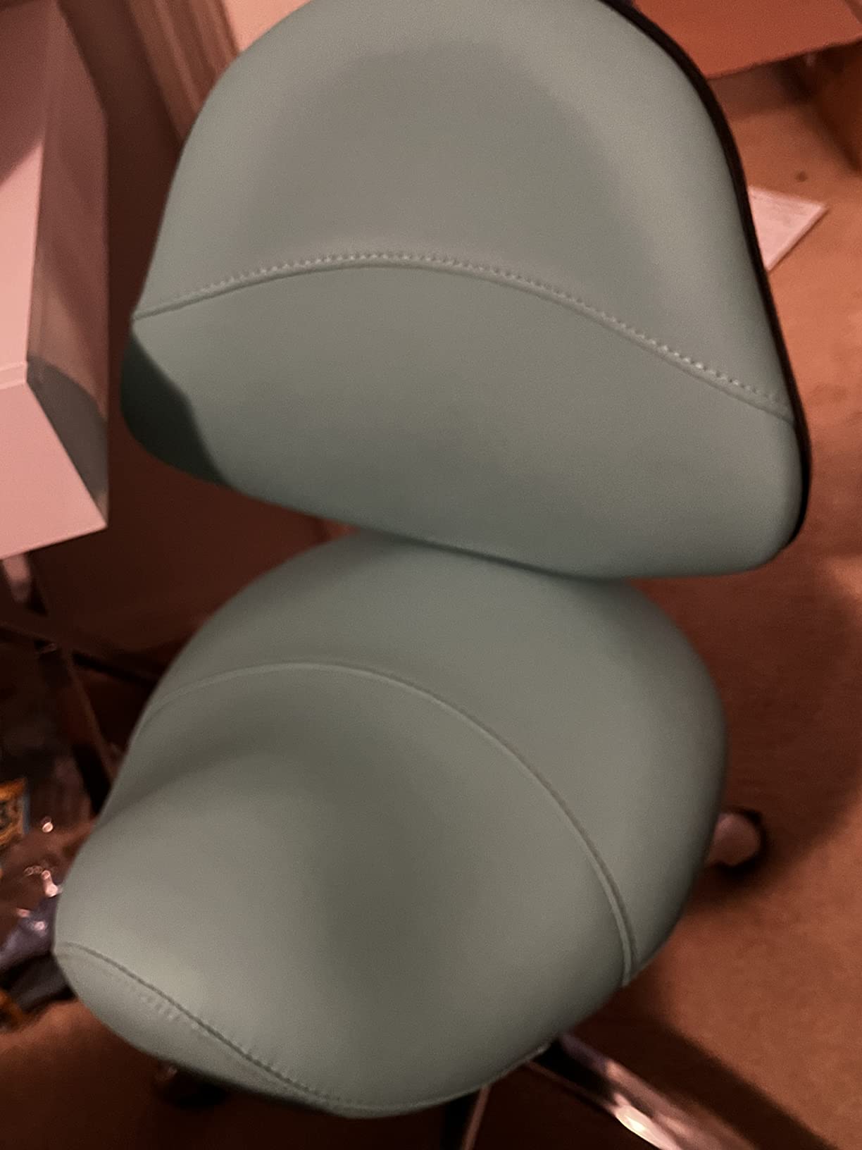 Grace&Grace Professional Saddle Stool Chair with Back Support, Rolling Saddle Ergonomic Stool Heavy Duty for Clinic Dentist Spa Massage Salons Studio (Black, Adjustable Back) customer photo 2