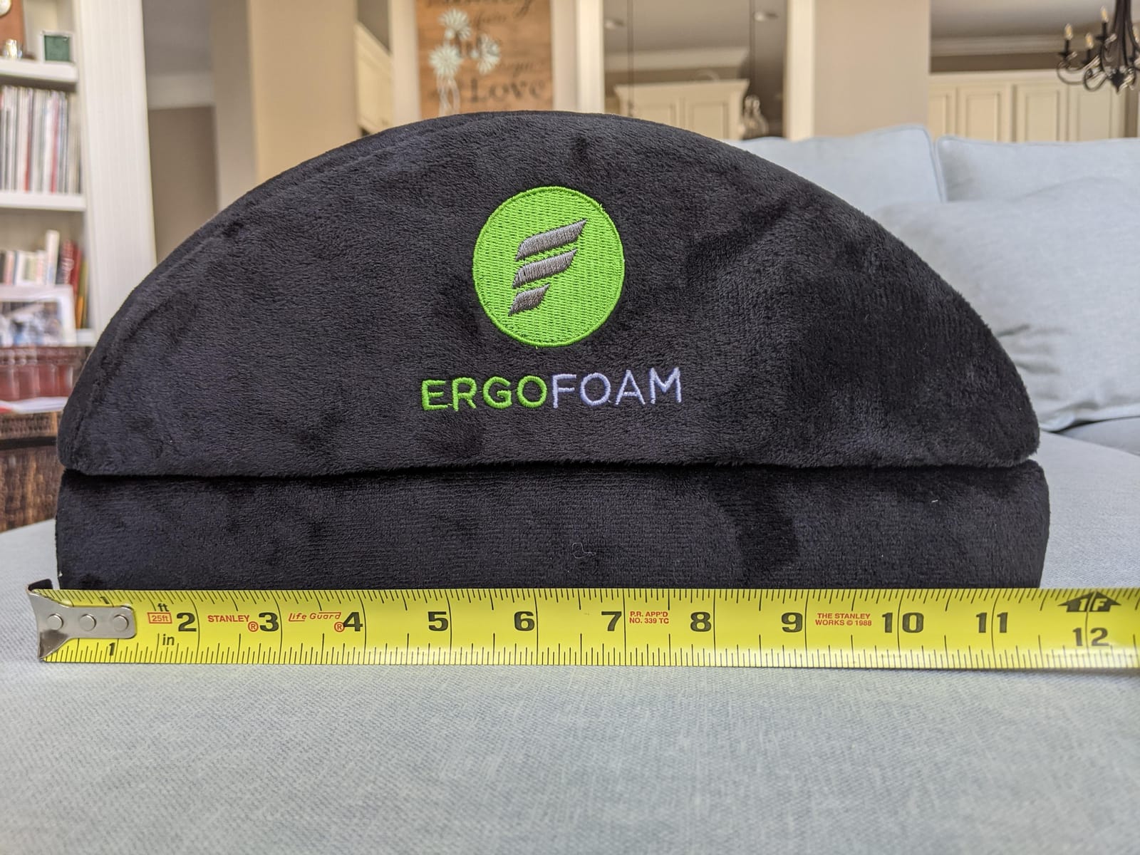 ErgoFoam Foot Rest for Under Desk at Work Adjustable - Chiropractor-Endorsed, High-Density Foam, Velvet (Black) customer photo 1
