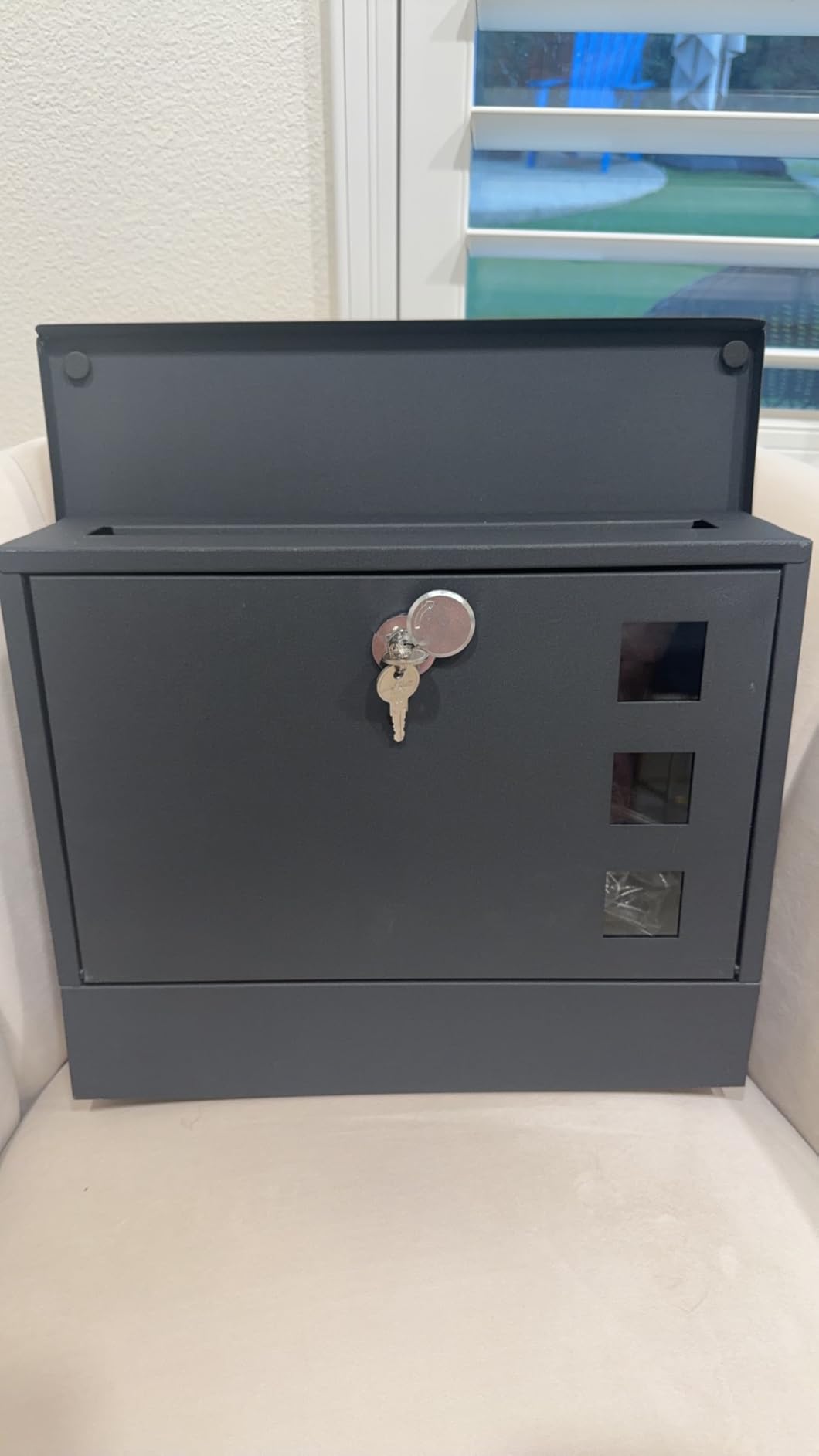 Locking Mailbox Wall Mount for Outside - Jssmst Mailboxes with Key Lock for Front Door Fence, Large Capacity Letter Box, 14.3 x 4.1 x 11.8 Inch, Black customer photo 1