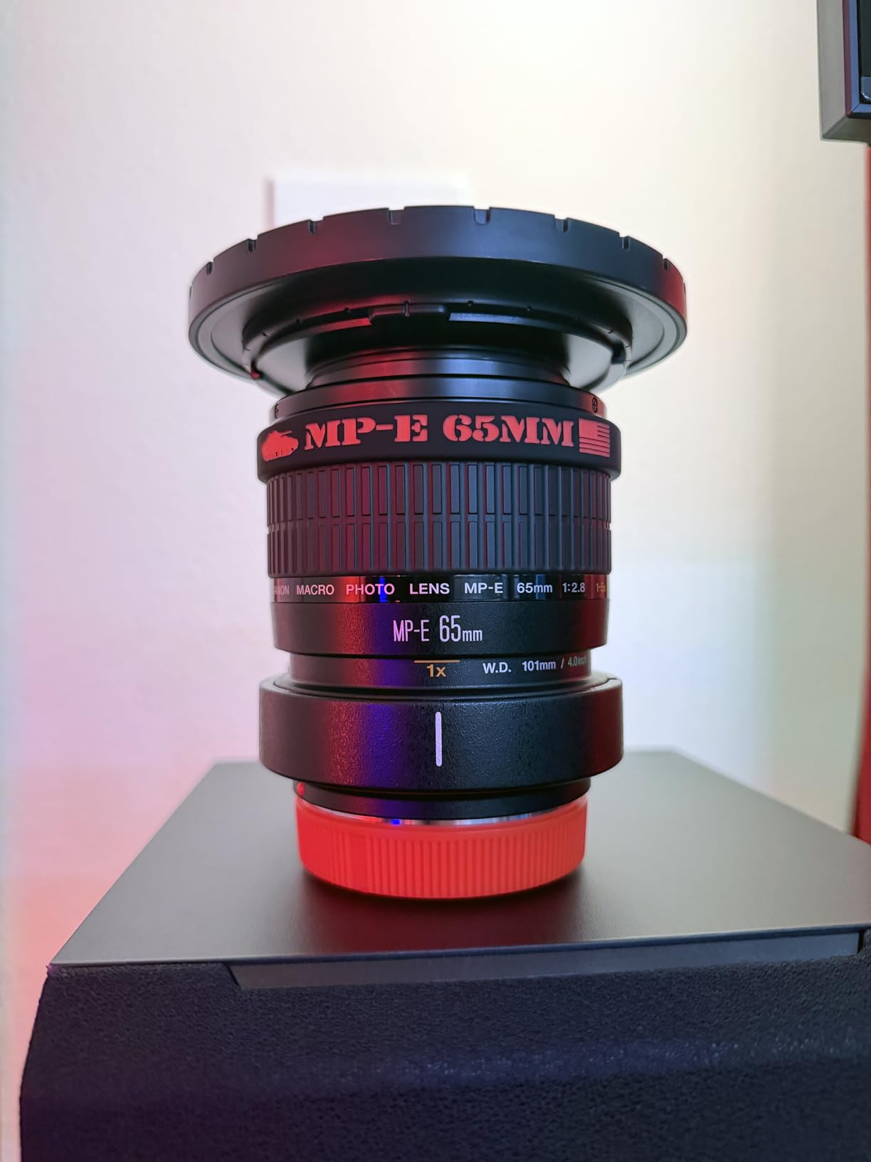 Fotodiox Designer Red Rear Lens Cap for Canon RF Lenses - Compatible with Canon RF Mount Lenses and Adapter Mounts (Replaces Canon 2962C001 Dust Lens Cap RF) - Plastic customer photo 2