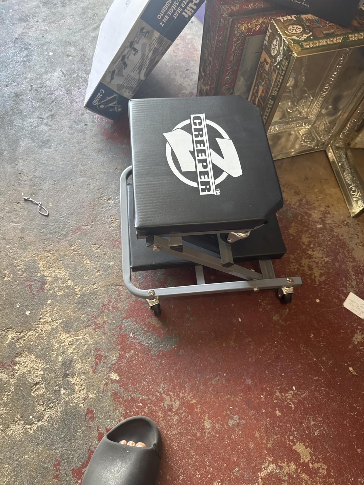 Pro-LifT C-2036DG Black/Green 300 Lbs Mechanic Creeper customer photo 1