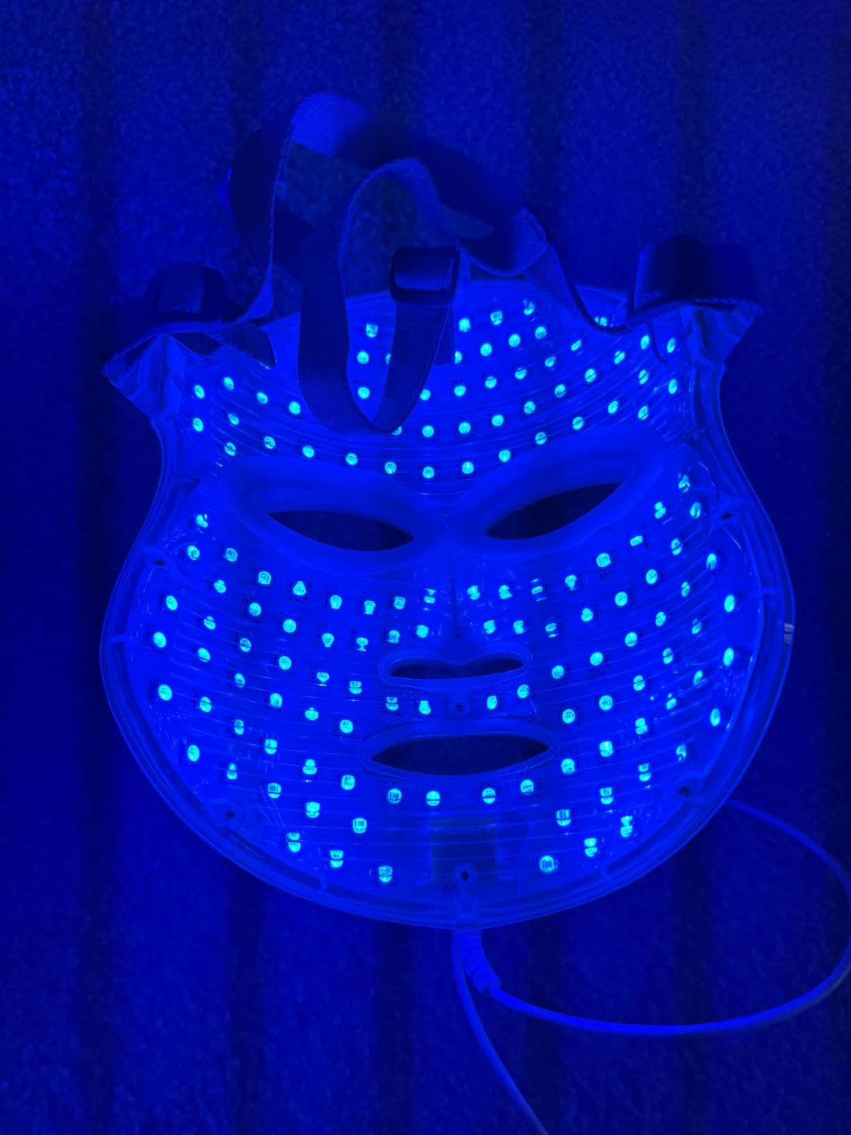 Aphrona FDA cleared LED Facial Mask MOONLIGHT PRO 7 Color Treatment Photon Mask, Red light Blue light for Acne Removal Wrinkle Reduction, led light therapy for face, 450 Powerful LED Chips (White) customer photo 2