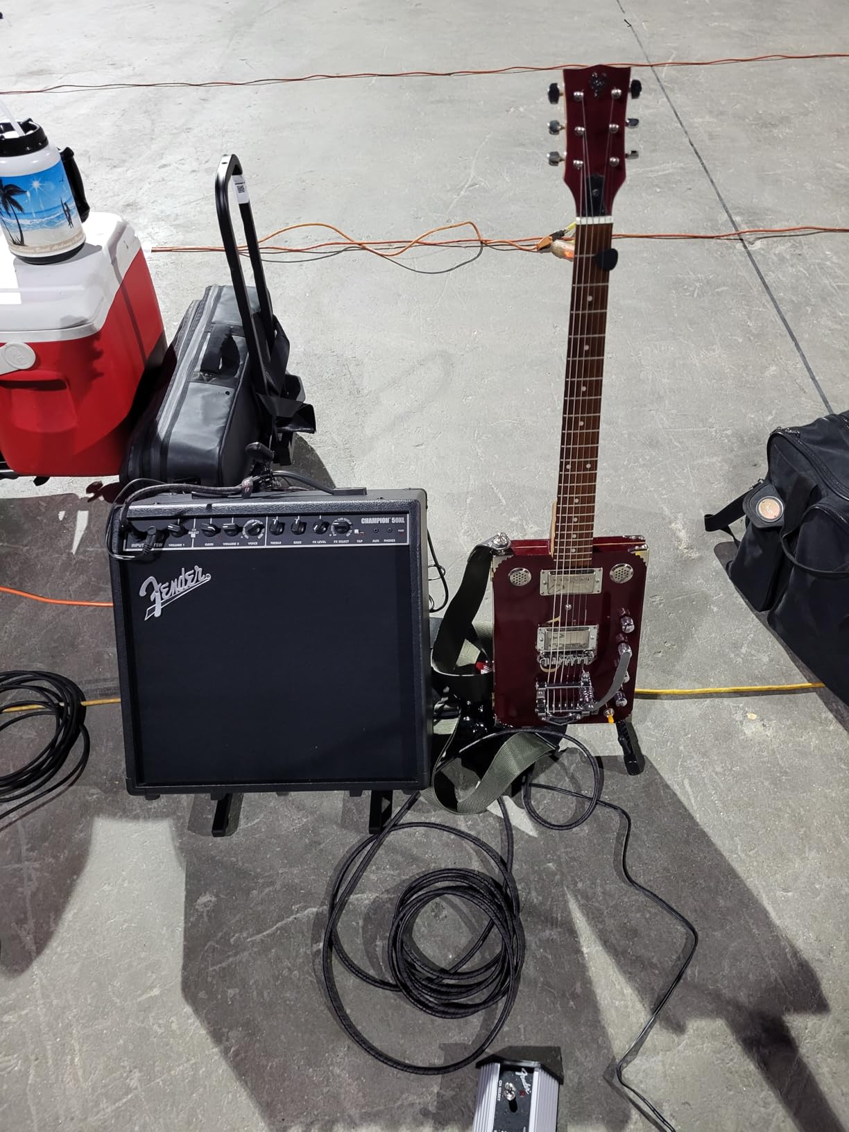 Gator Frameworks Low Profile Guitar Combo Amp Stand (GFWAGTRAMP100) | Adjustable Angle for Better Sound Projection Easy Access to Controls Fully Collapsible Design for Compact Storage customer photo 2