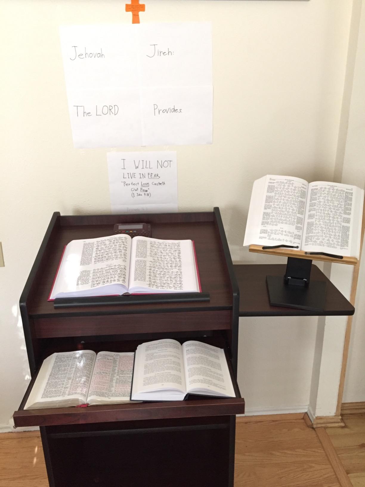 OEF Furnishings Mobile Floor Lectern with Side Shelf And Keyboard Tray, Mahogany customer photo 1