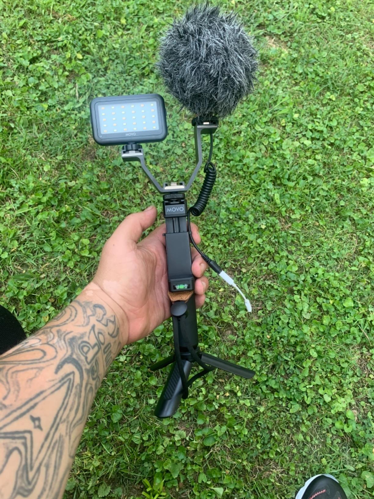 Movo TR-1 Compact Mini Tabletop Tripod/Hand Grip with 1/4