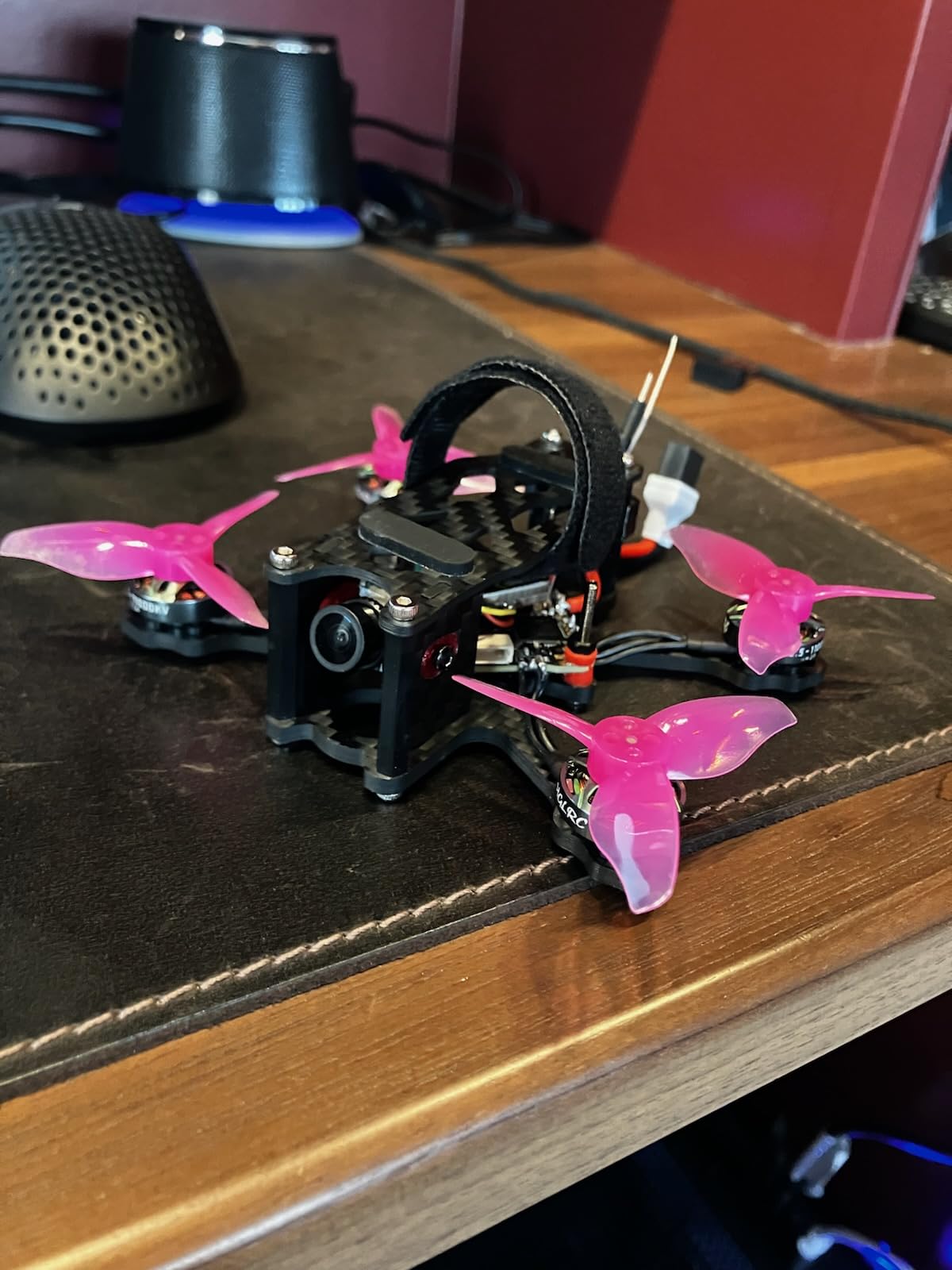 SoloGood Caddx Ant FPV Camera 1200TVL Global WDR OSD 1.8mm Ultra Light Nano FPV Camera 16:9 NTSC PAL for RC FPV Cinewhoop Tinywhoop Drone customer photo 1