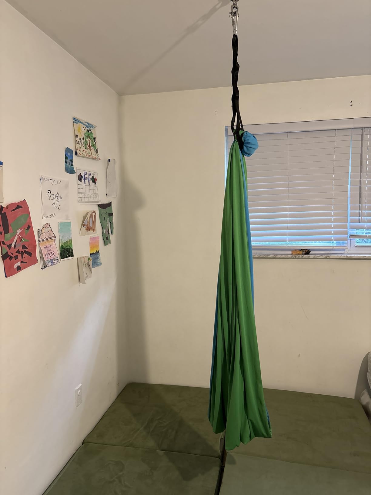 Sensory Swing for Kids, Calming Cocoon Therapy Hammock, Indoor or Outdoor | 300 Lbs Capacity, 360° Swivel Hardware Included; Autism, ADHD & SPD Support; Meltdowns, Quiet & Play time customer photo 1