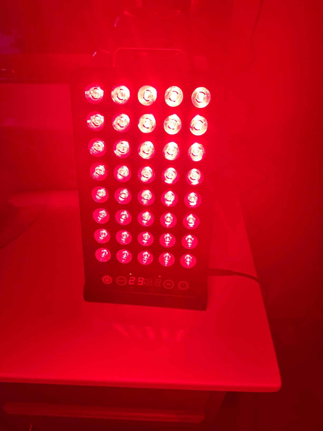 BestQool Red Light Therapy Panel, 660nm 850nm Red and NIR for Face, 50W | Elite Grade Dual Chip Red and Infrared Light Therapy for Body, Portable LED Light Therapy Panel for Home Use customer photo 1
