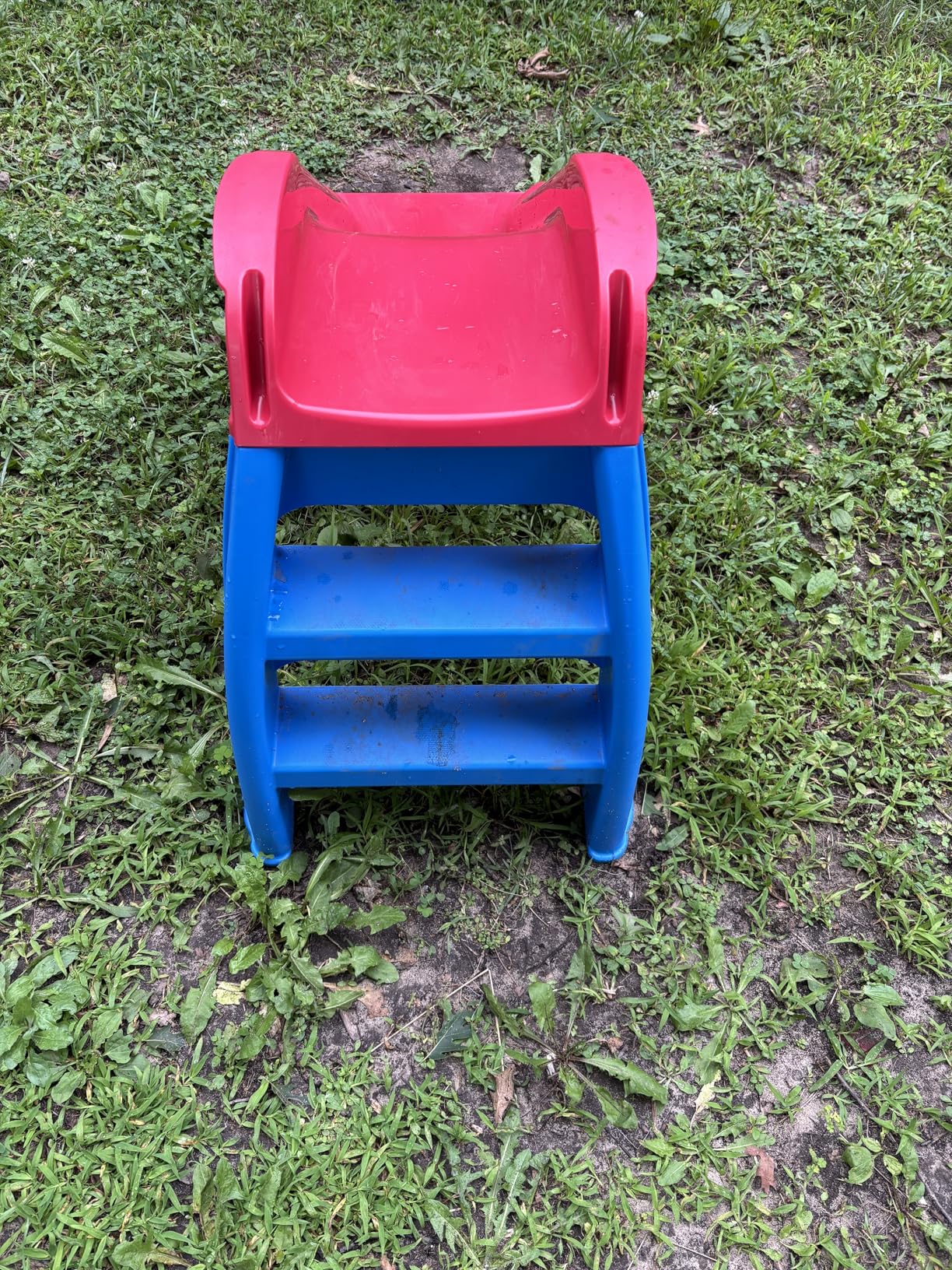 Little Tikes Light-Up First Slide for Kids Indoors/Outdoors, Red customer photo 2