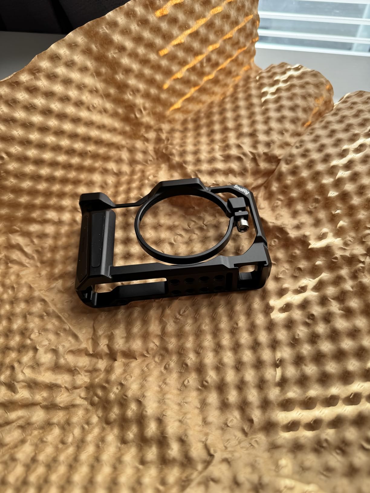 SMALLRIG Camera Cage for Sony ZV-1 II/ZV-1F/ZV-1 with Silicone Grip and Cold Shoe Mount customer photo 1
