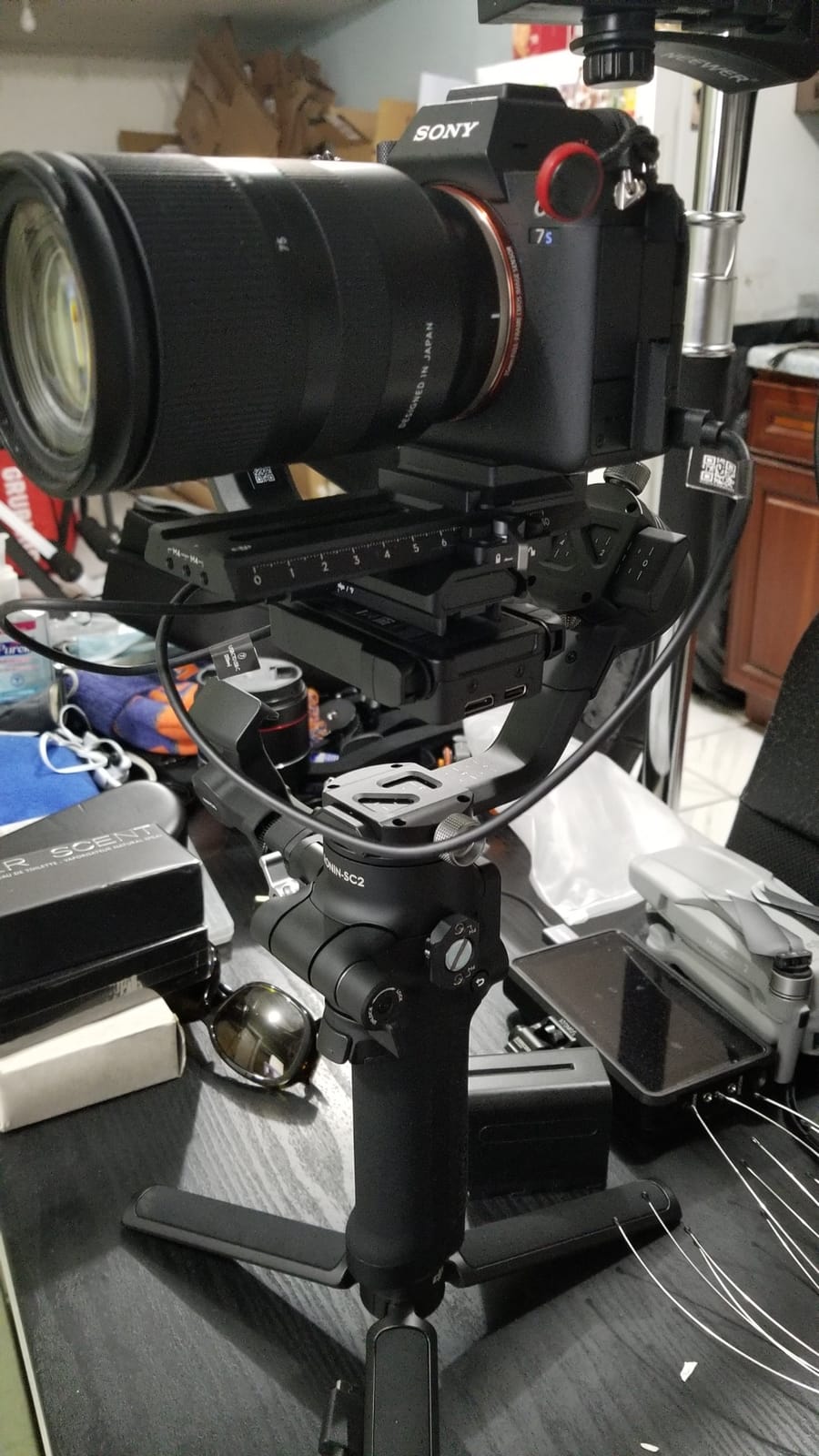 DJI RSC 2 Combo - 3-Axis Gimbal Stabilizer for DSLR and Mirrorless Camera, Nikon, Sony, Panasonic, Canon, Fujifilm, 6.6 lb Payload, Foldable Design, Vertical Shooting, OLED Screen, Black. customer photo 1
