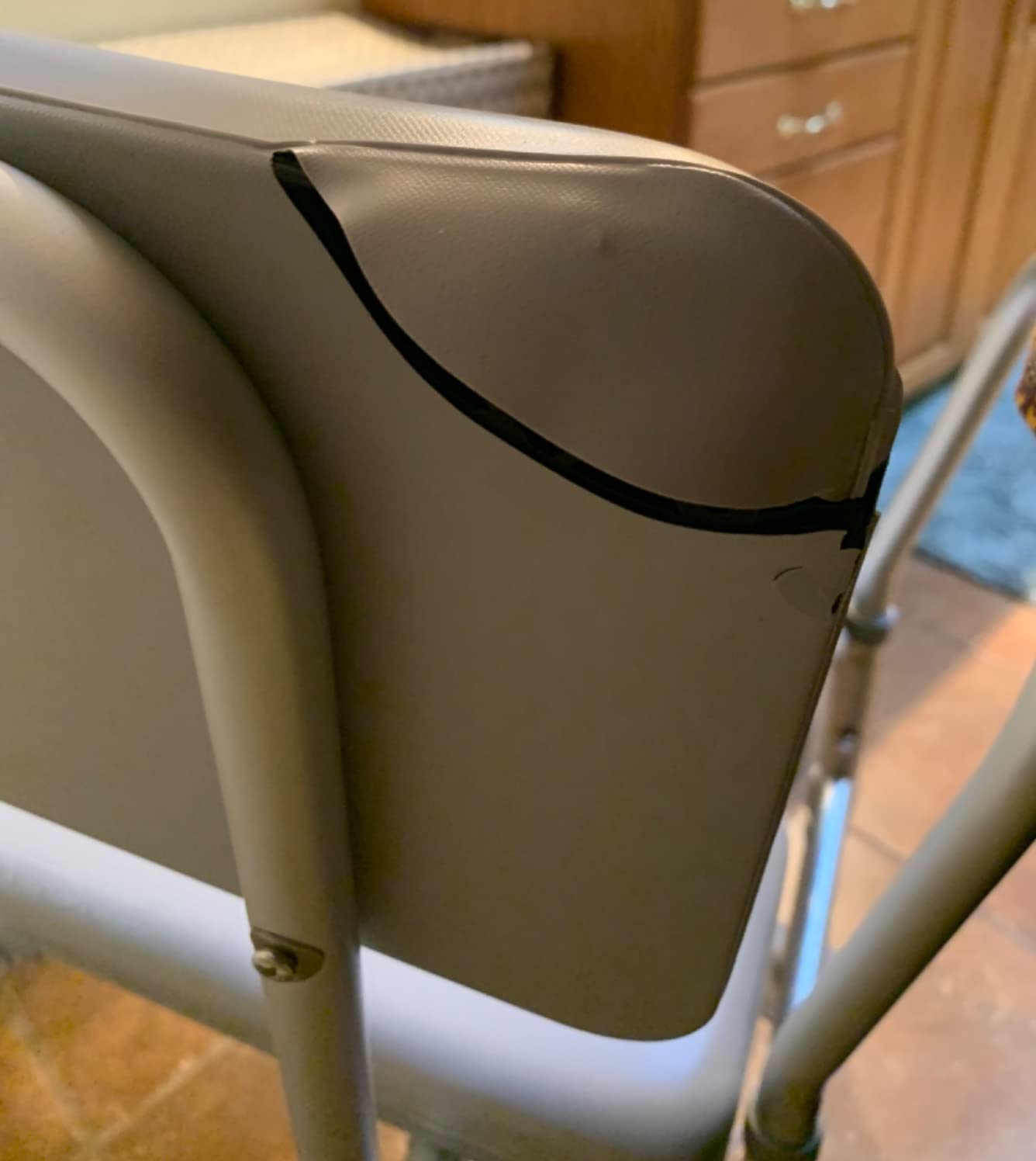 Medline Padded Transfer Bench for Bathtub and Shower, Height Adjustable, Slip-Resistant Legs, Rust-Resistant, Side Arm & Back Rest for Extra Support, 400 lb. Weight Capacity, Tool-Free Assembly customer photo 1