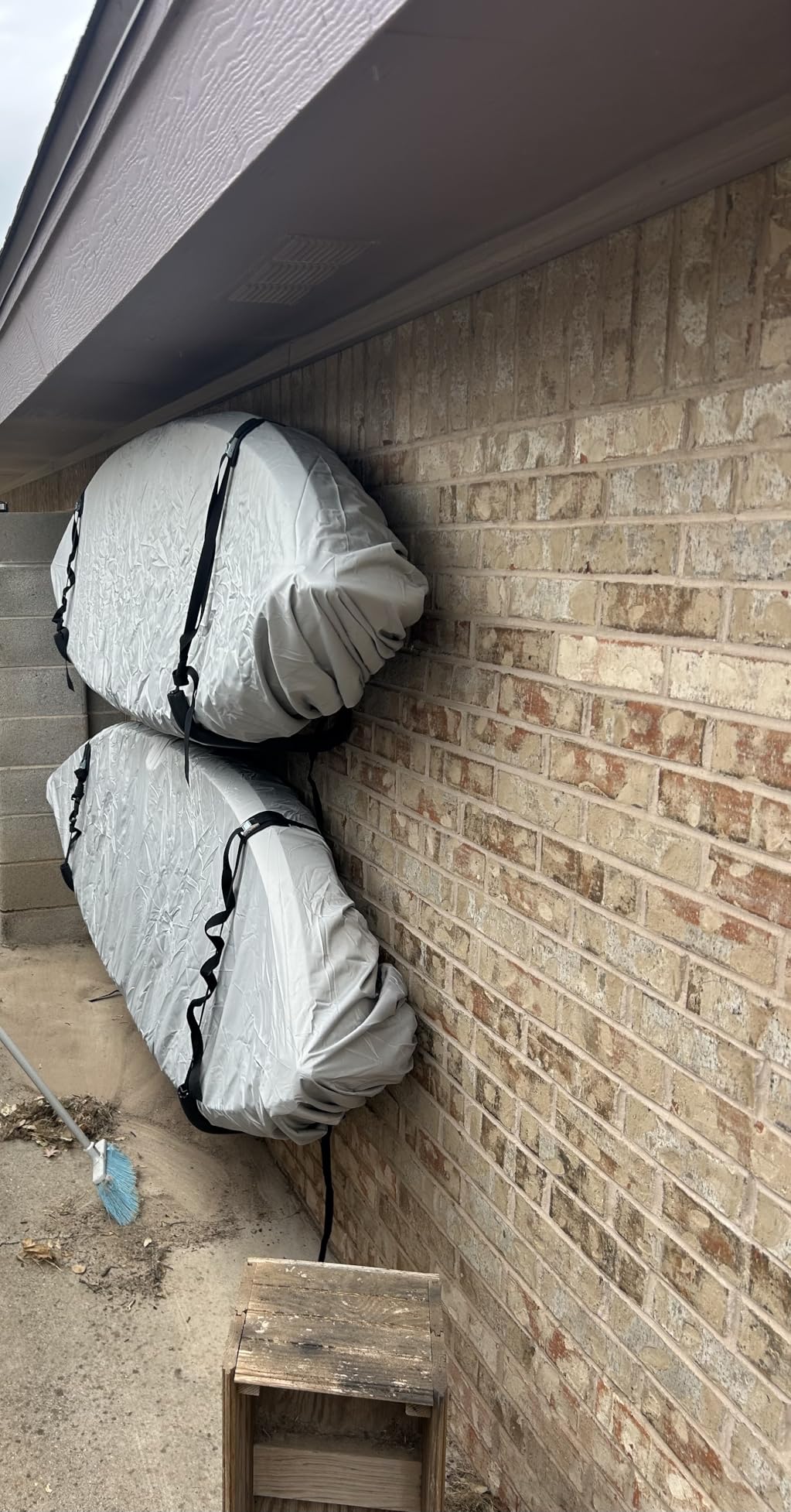 Frelaxy 420D Kayak Cover, Heavy Duty Waterproof UV Resistant Kayak Covers for Outdoor Storage, Ultra Strong Canoe Storage Dust Cover, Great for Indoor & Outdoor 9.8-13.5ft customer photo 1