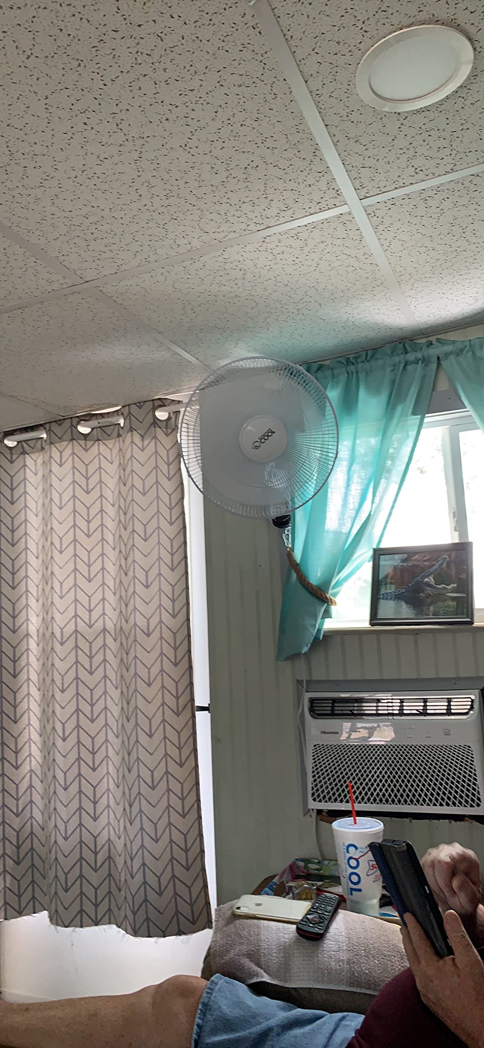 Commercial Cool 16 inch Wall Fan with Remote, White (CCFWR16W) customer photo 1