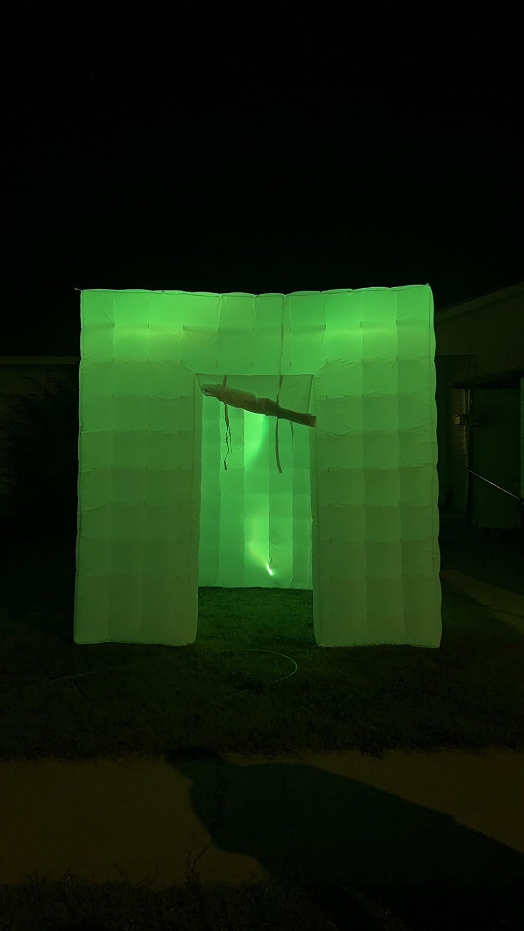 Inflatable Photo Booth Enclosure 2 Doors, with Led Light, Blower, for Advertising, Bars, Shopping Malls, Events, Trade Shows, Photo Booth Companies customer photo 2