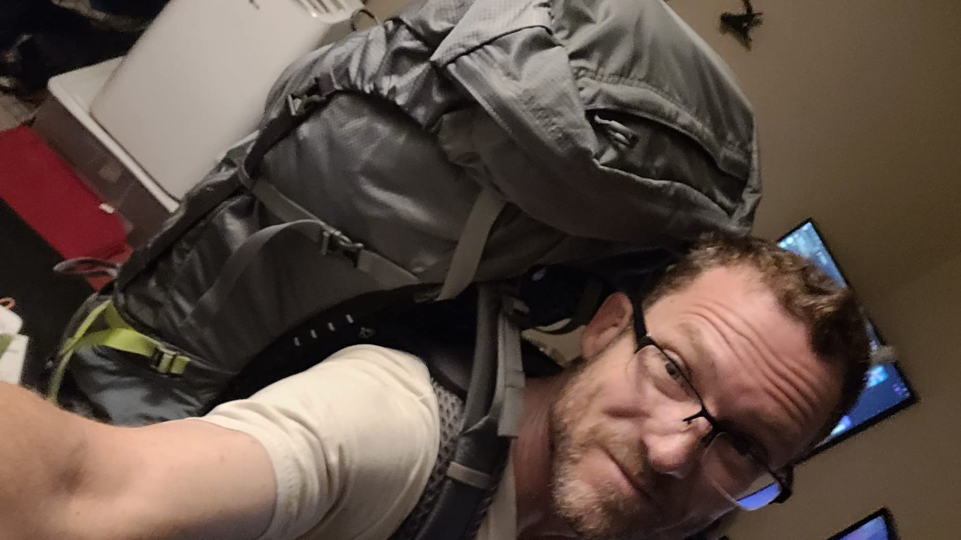 Osprey Atmos AG 65L Men's Backpacking Backpack, Black L-XL | Hiking Pack, Camping Gear, Overnight Trail Pack customer photo 2